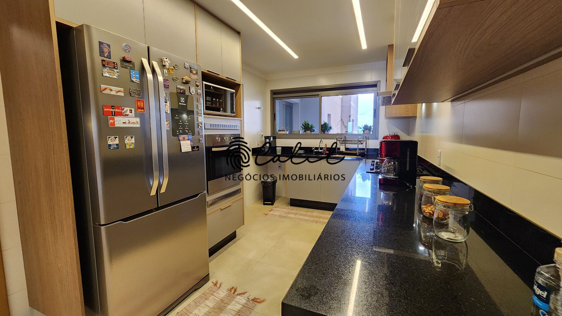 Apartamento à venda com 4 quartos, 345m² - Foto 32