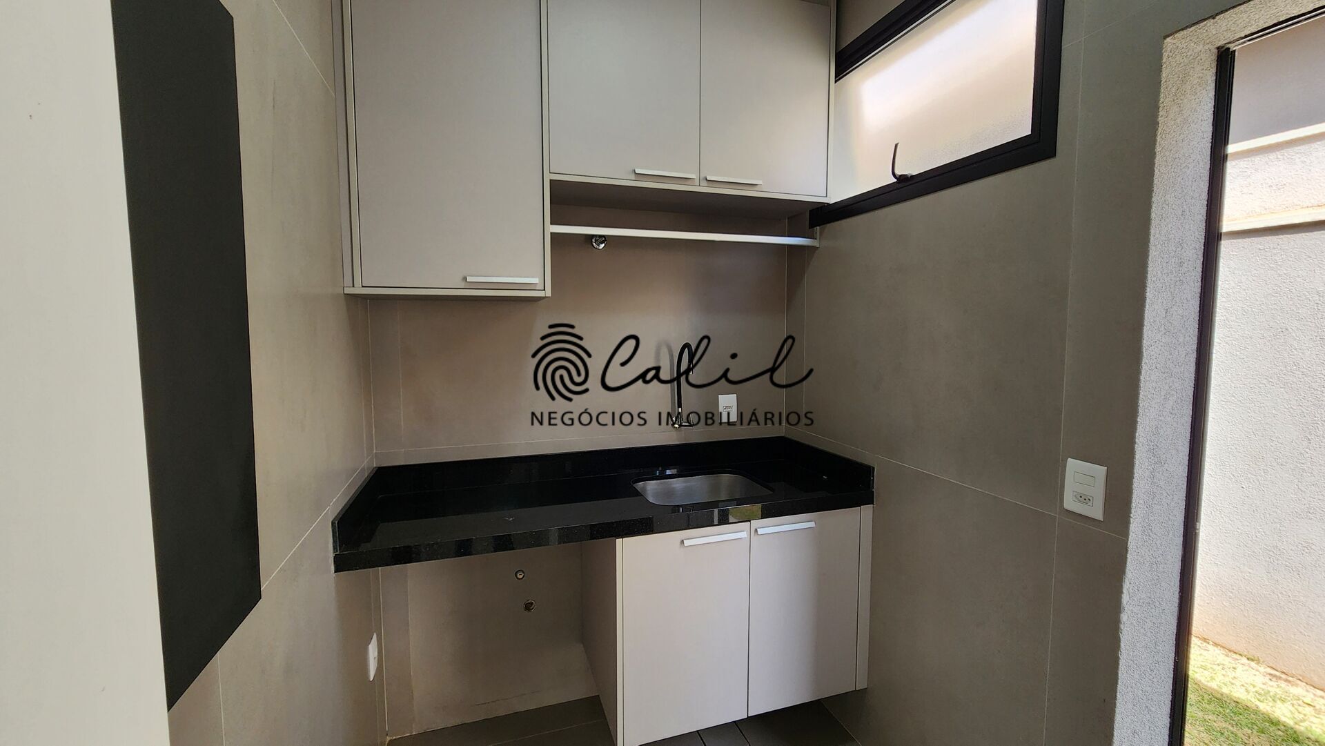 Casa de Condomínio para alugar com 3 quartos, 266m² - Foto 27