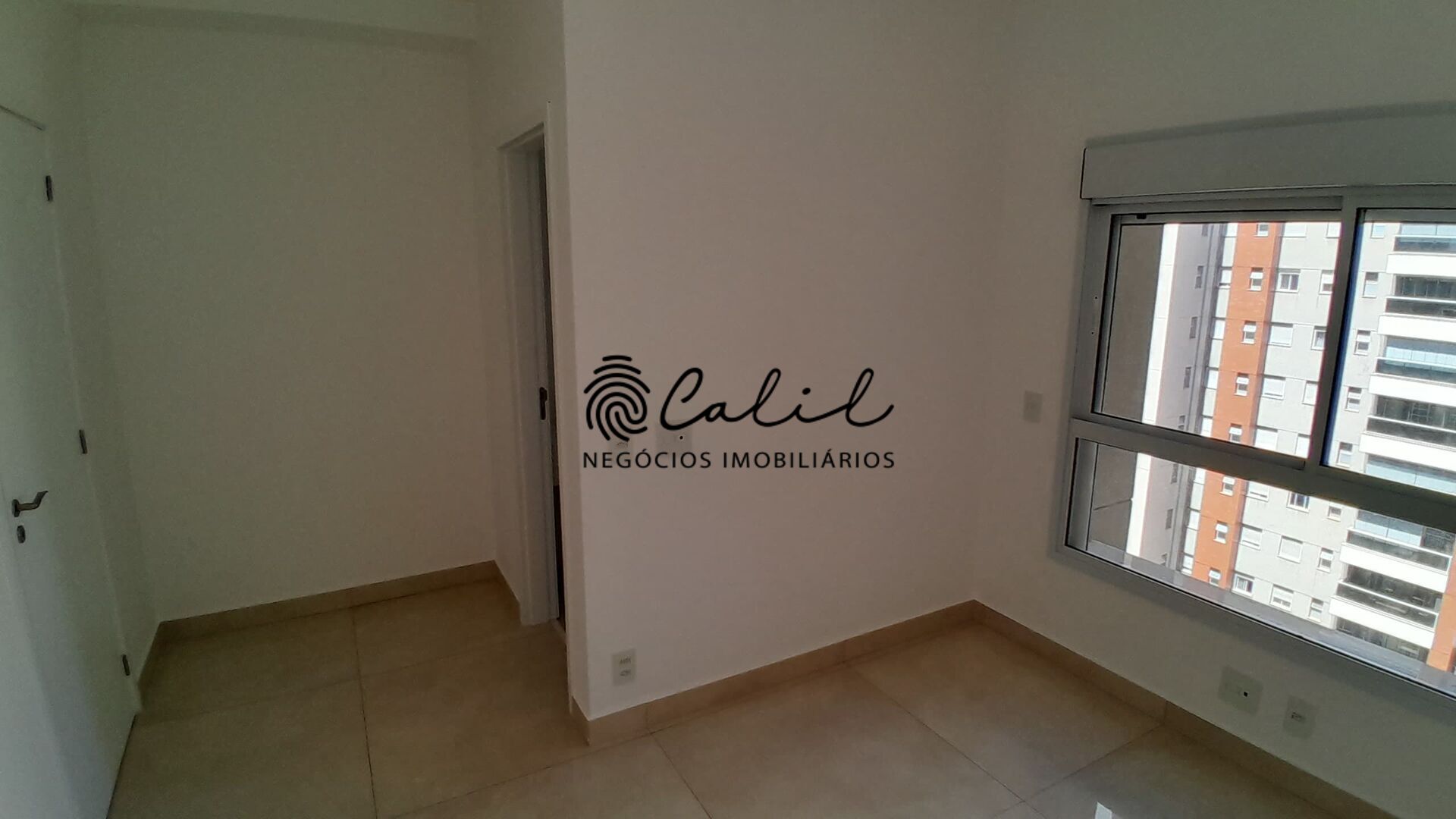 Apartamento à venda com 4 quartos, 275m² - Foto 35