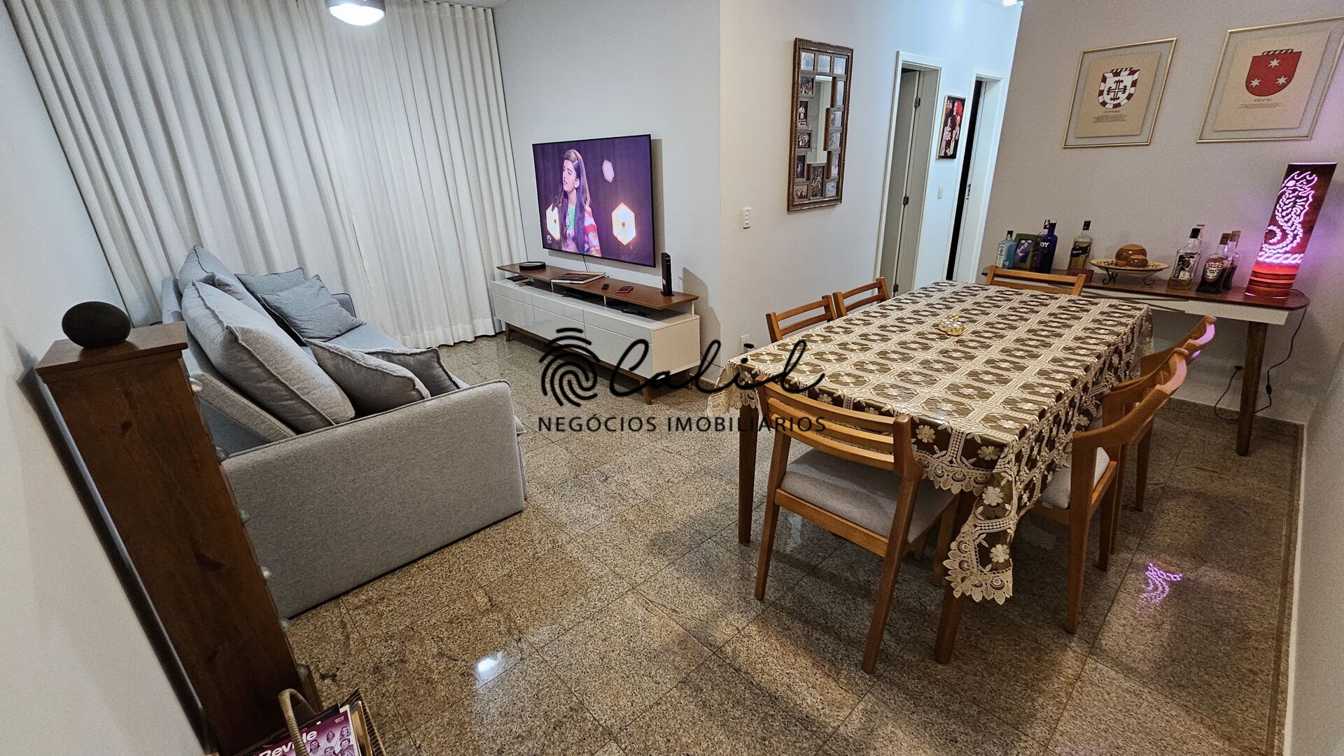 Apartamento à venda com 3 quartos, 80m² - Foto 4