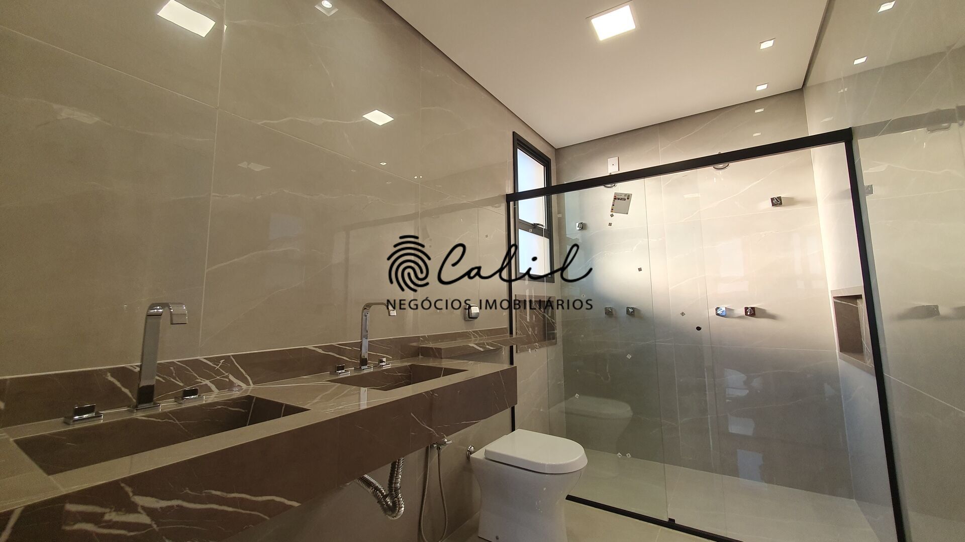 Casa de Condomínio à venda com 3 quartos, 283m² - Foto 20