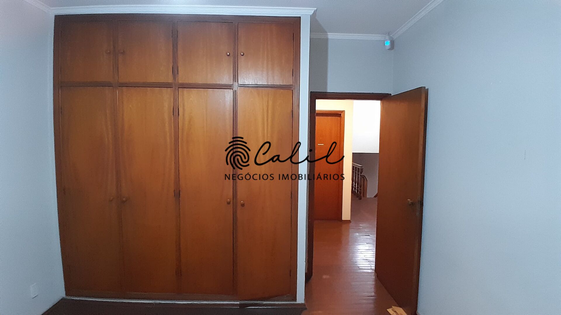 Casa para alugar com 5 quartos, 210m² - Foto 22