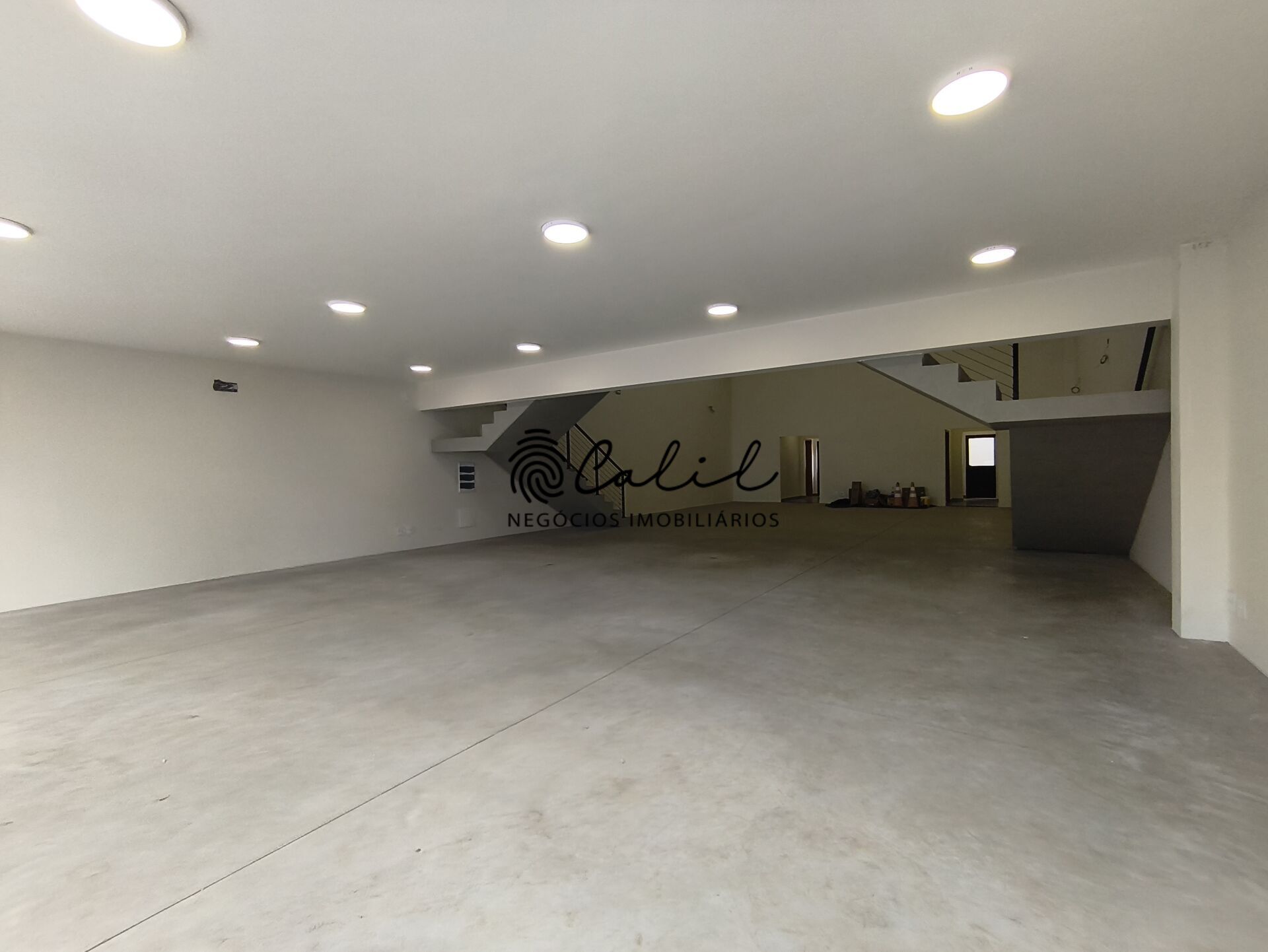 Loja-Salão para alugar com 1 quarto, 285m² - Foto 3