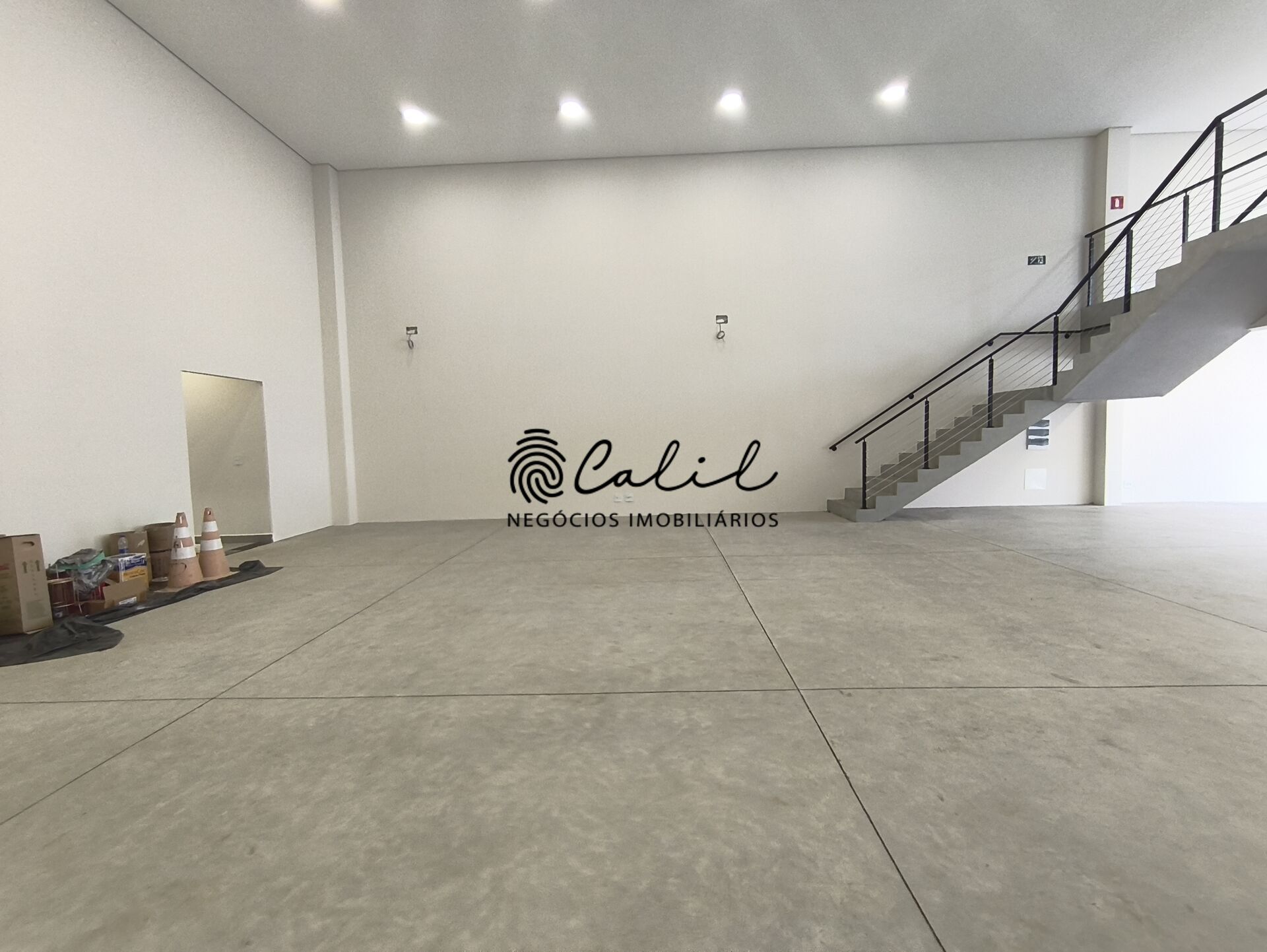 Loja-Salão para alugar com 1 quarto, 285m² - Foto 4