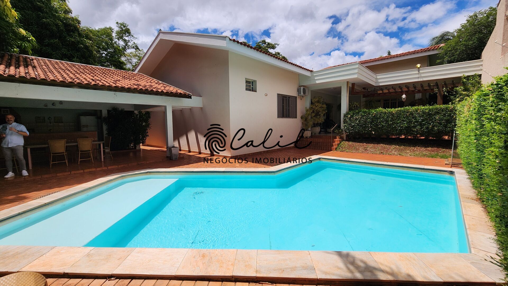 Casa, 3 quartos, 374 m² - Foto 1