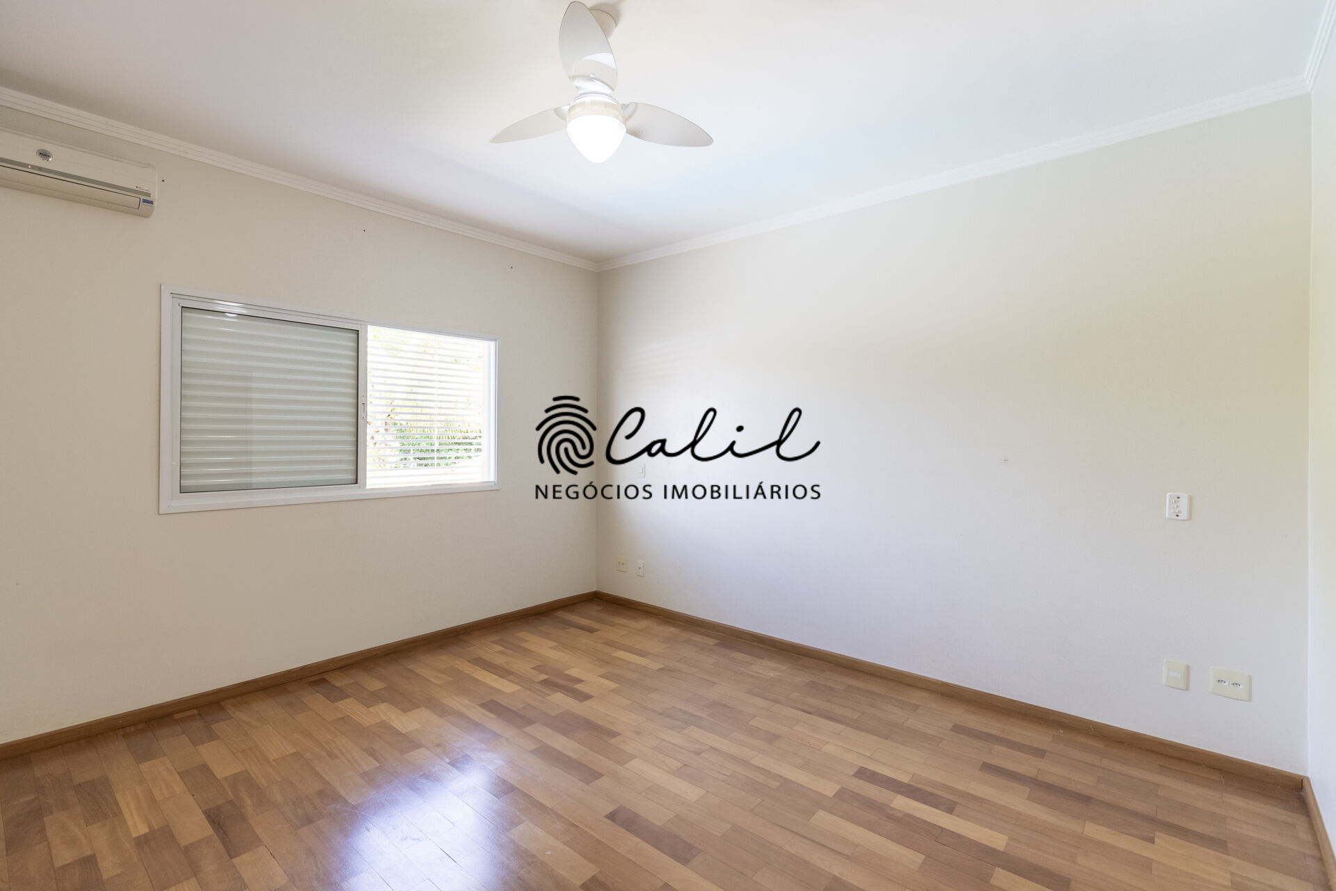 Casa à venda com 4 quartos, 416m² - Foto 23