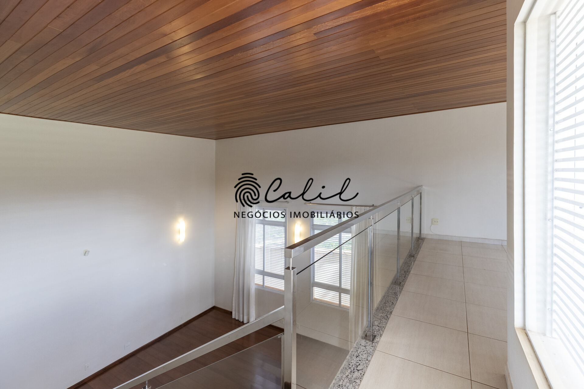 Casa à venda com 4 quartos, 416m² - Foto 13
