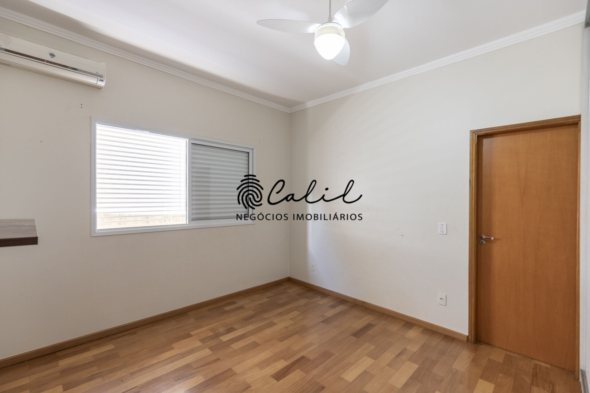 Casa à venda com 4 quartos, 416m² - Foto 26