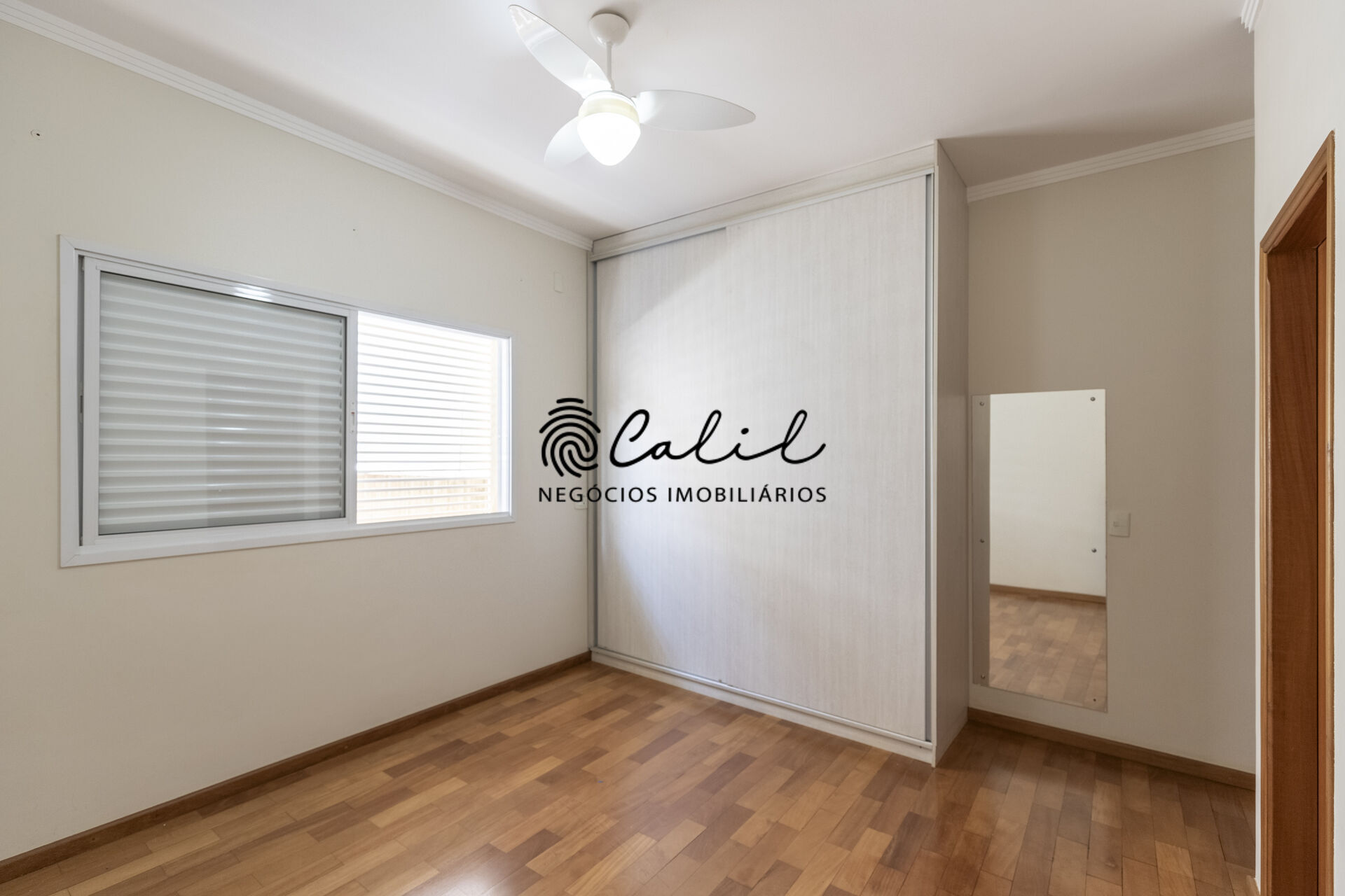 Casa à venda com 4 quartos, 416m² - Foto 31