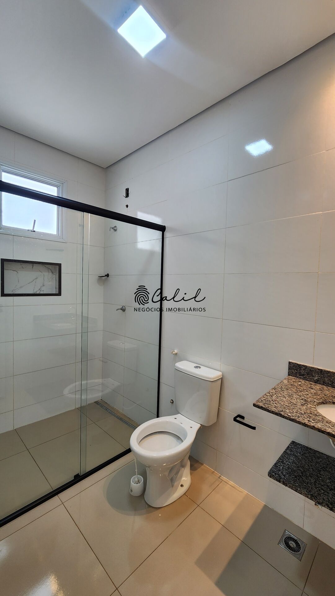 Casa à venda com 2 quartos, 64m² - Foto 11