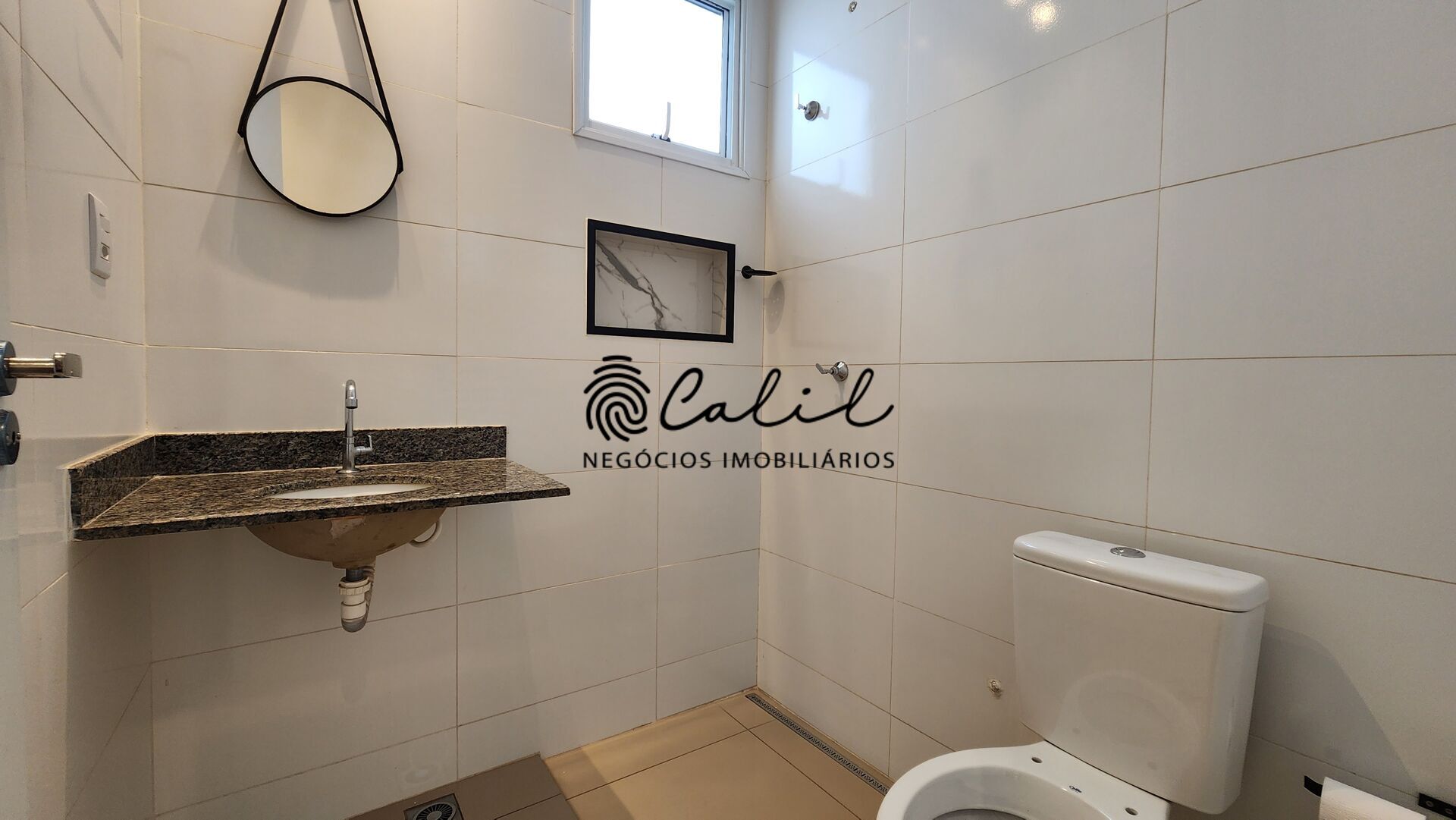 Casa à venda com 2 quartos, 64m² - Foto 8
