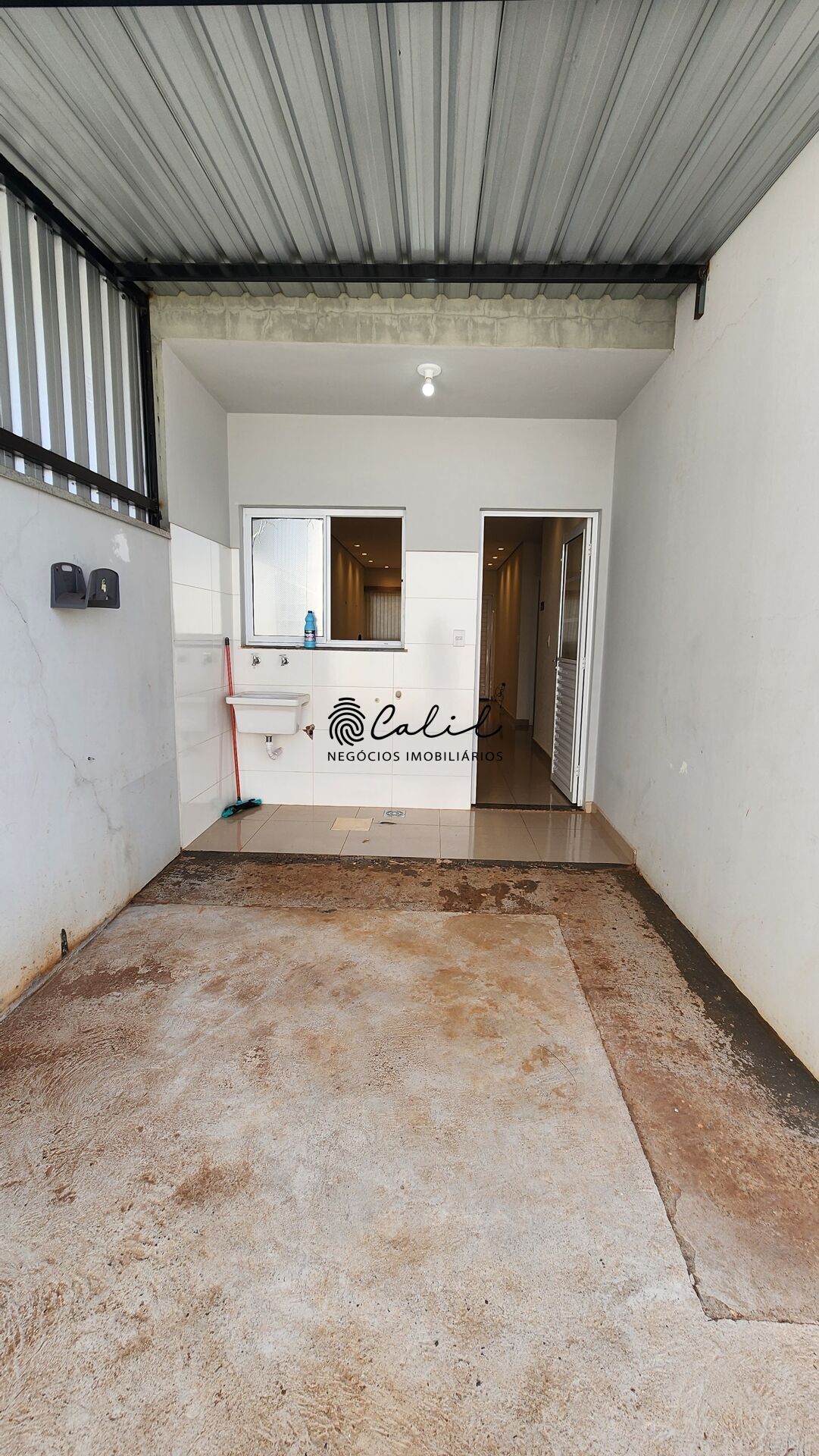 Casa à venda com 2 quartos, 64m² - Foto 16
