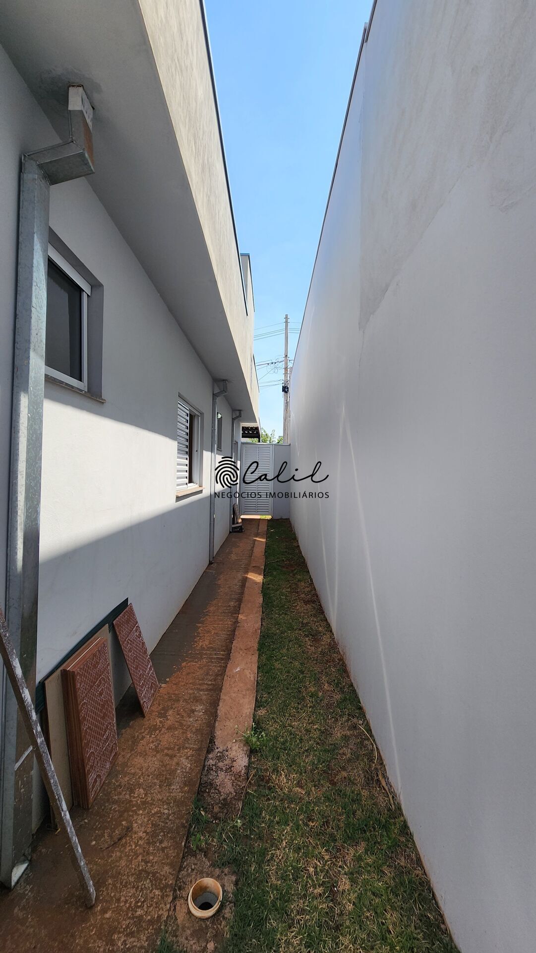 Casa à venda com 2 quartos, 64m² - Foto 19