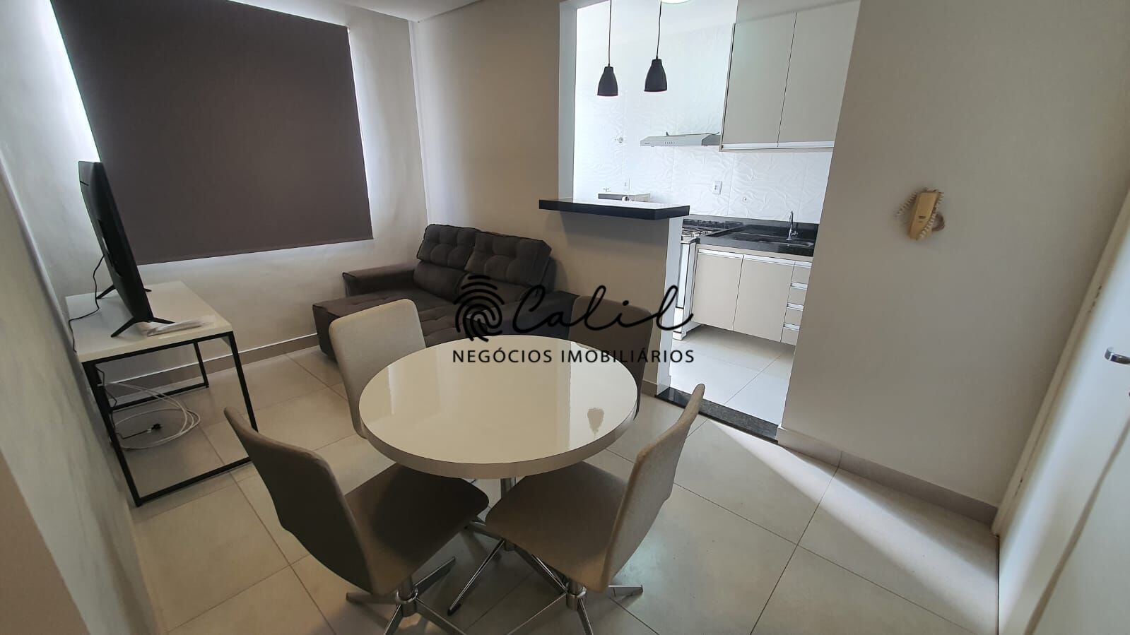 Apartamento à venda com 2 quartos, 48m² - Foto 2