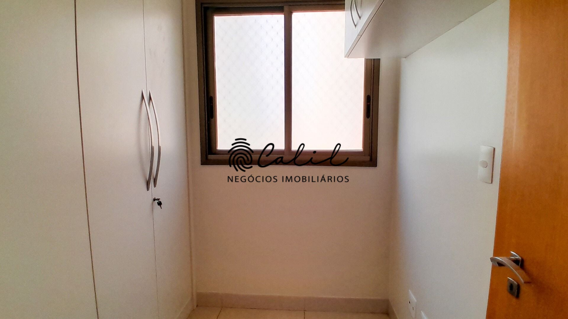 Apartamento à venda com 3 quartos, 154m² - Foto 7