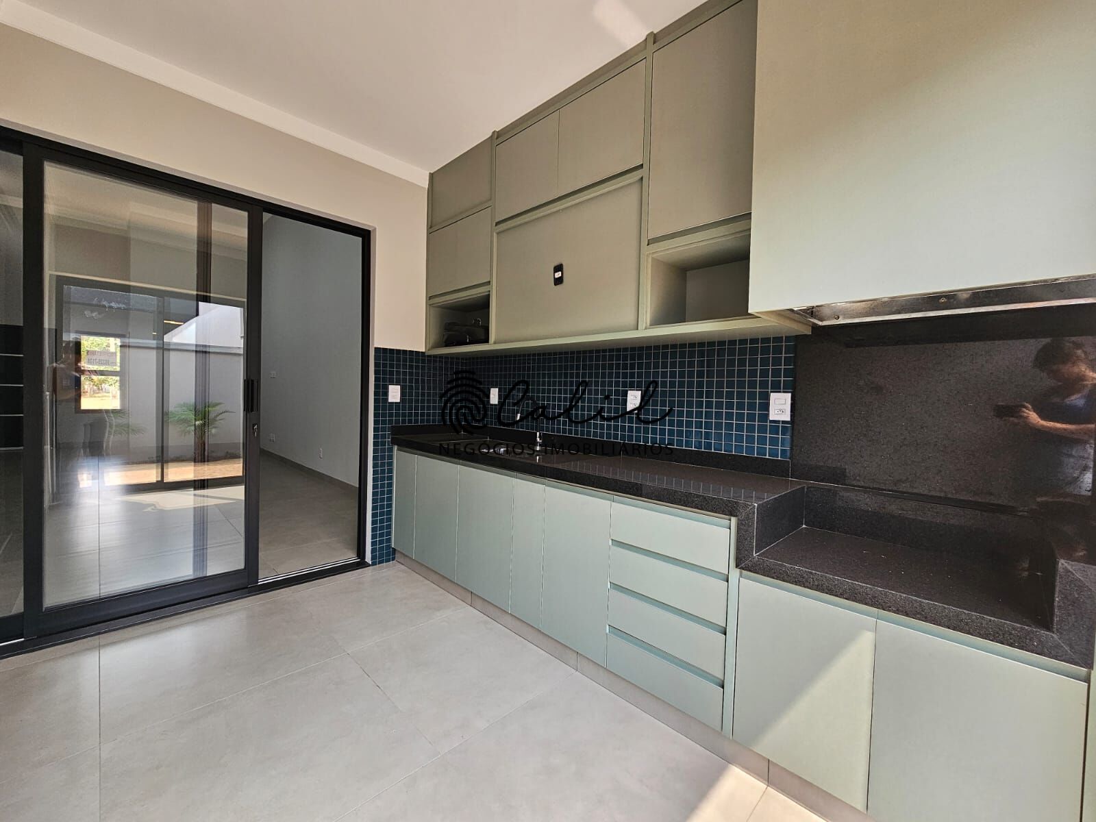 Casa de Condomínio à venda com 3 quartos, 150m² - Foto 5