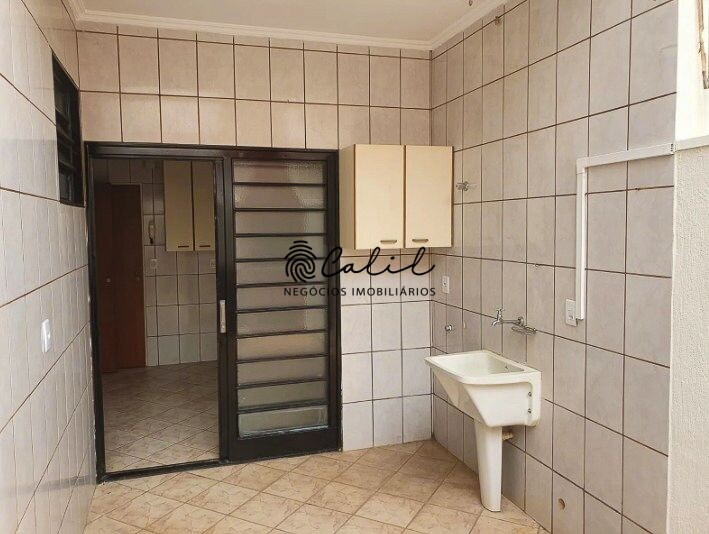 Apartamento à venda com 3 quartos, 94m² - Foto 10