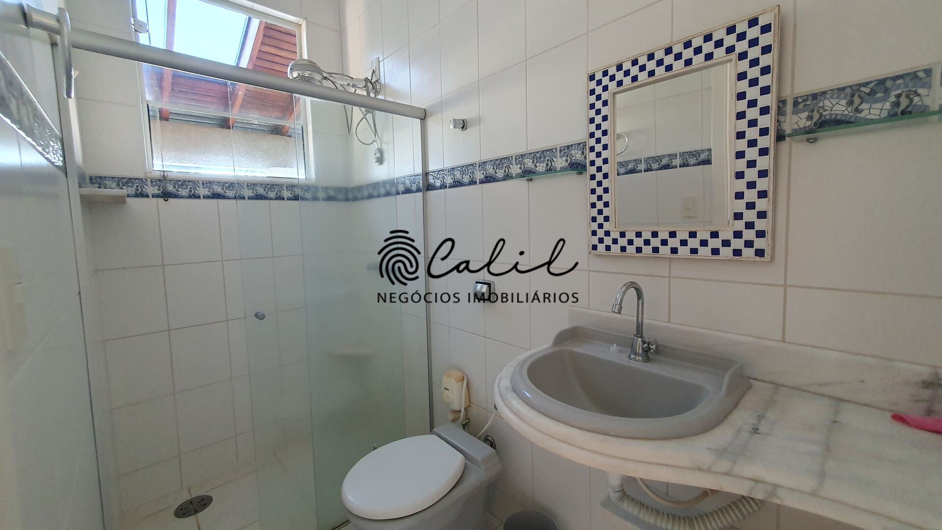 Casa de Condomínio à venda com 5 quartos, 300m² - Foto 23