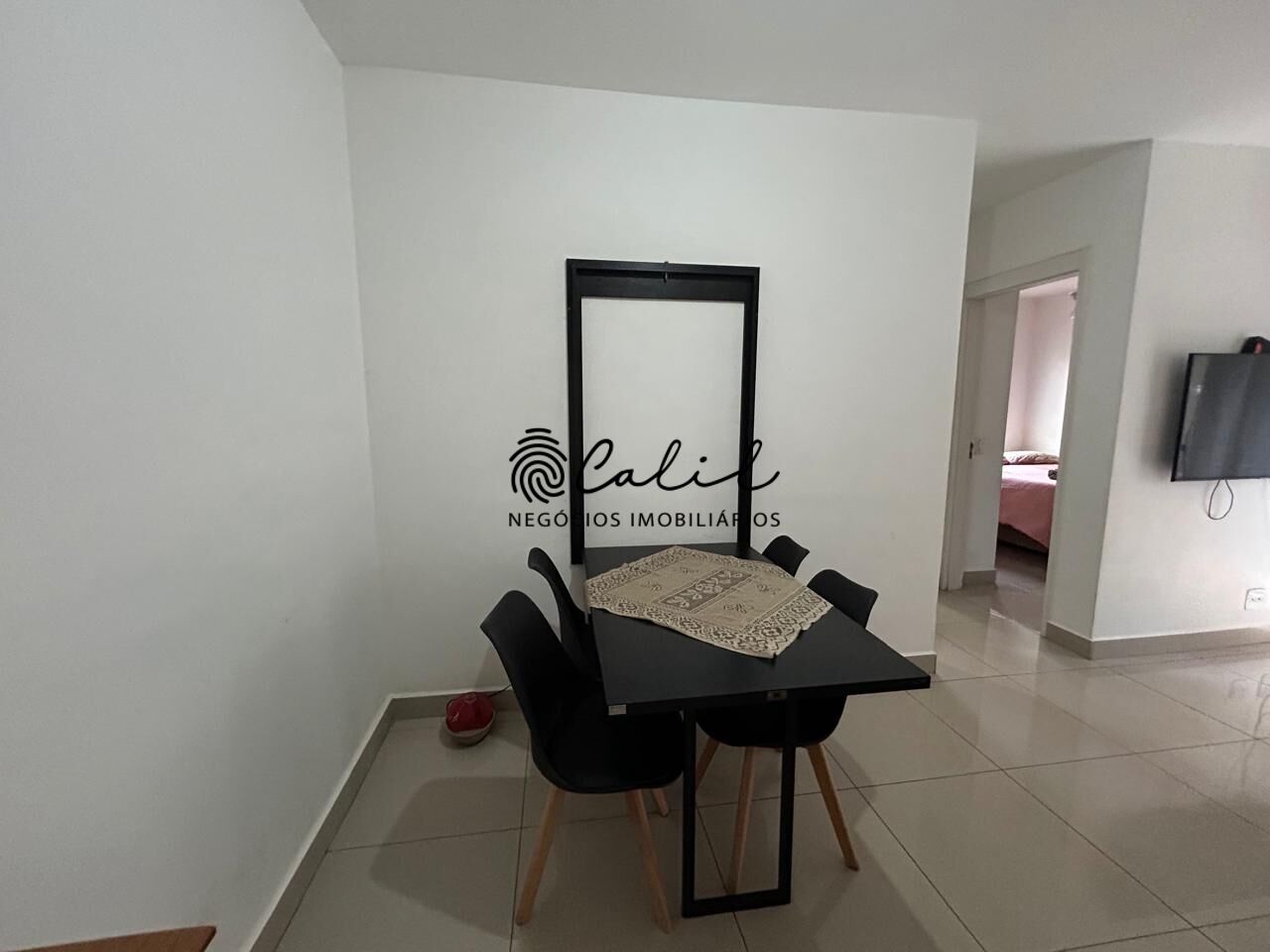 Apartamento à venda com 2 quartos, 83m² - Foto 3