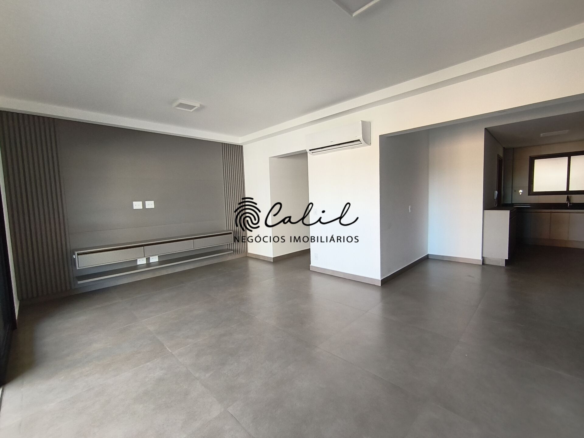 Apartamento para alugar com 4 quartos, 154m² - Foto 6