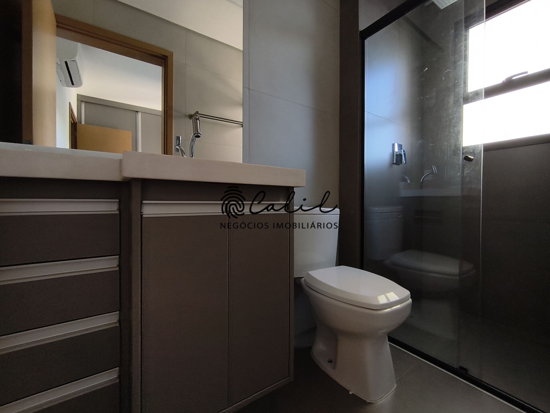 Apartamento para alugar com 4 quartos, 154m² - Foto 14