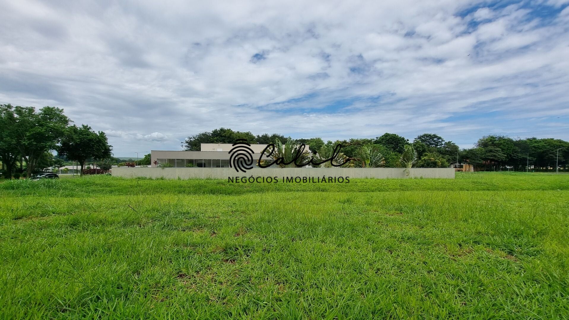 Terreno à venda, 1500m² - Foto 2