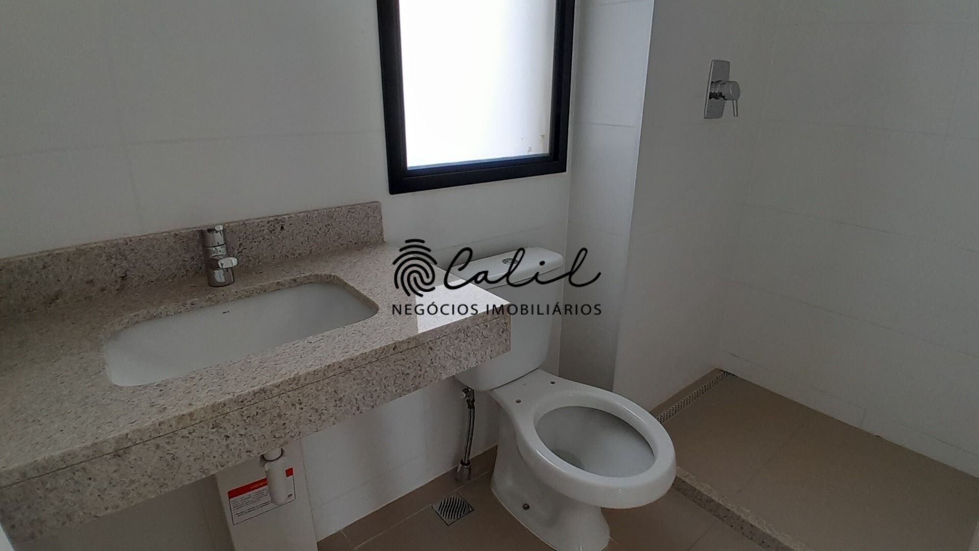 Apartamento à venda com 4 quartos, 135m² - Foto 18