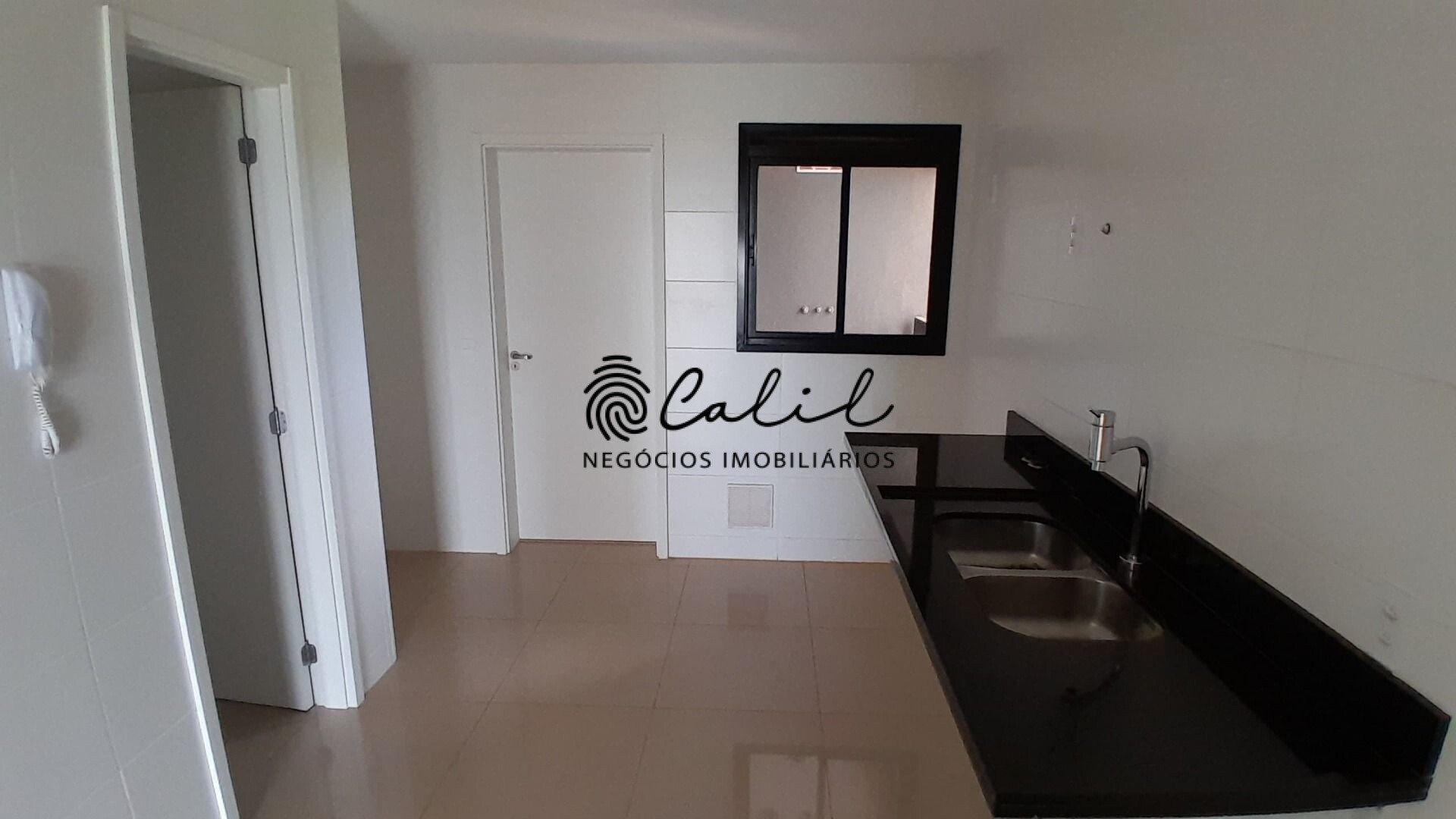 Apartamento à venda com 4 quartos, 135m² - Foto 12