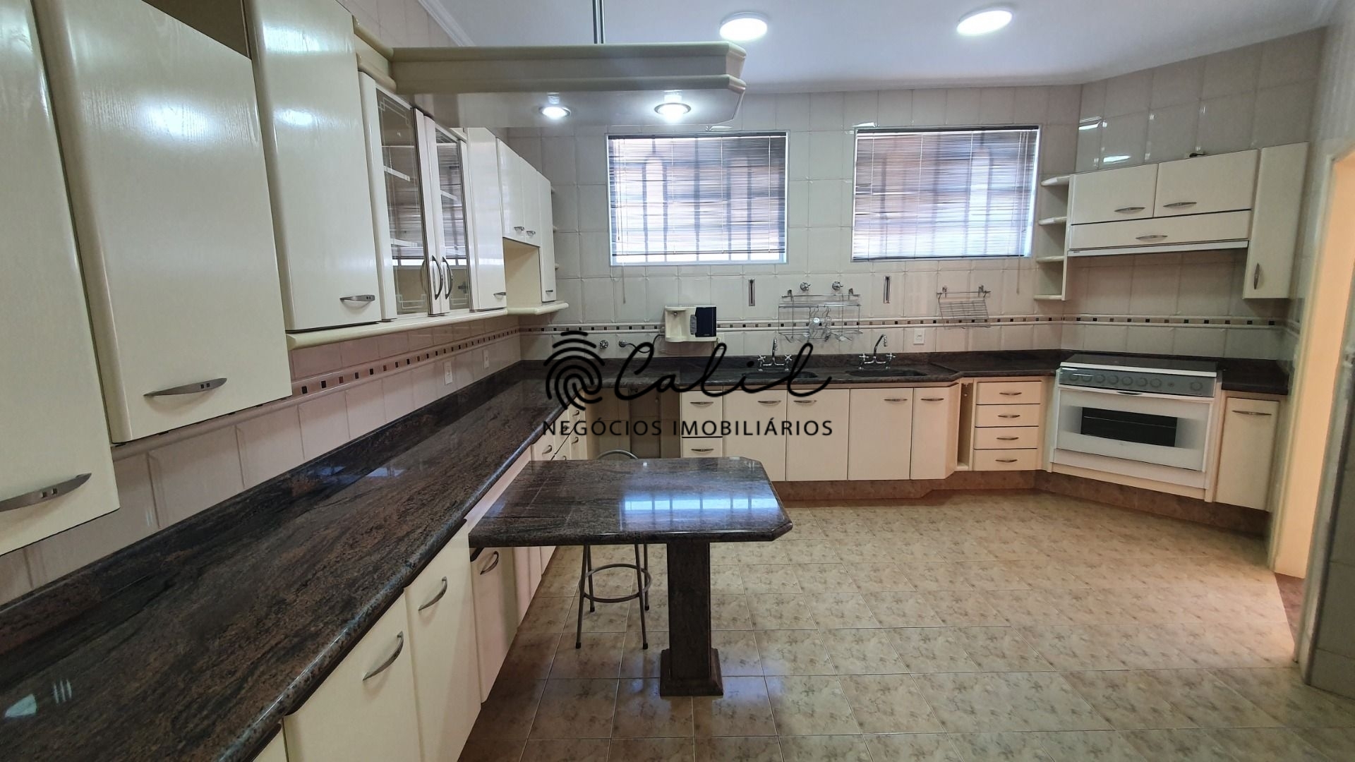 Casa, 5 quartos, 707 m² - Foto 47