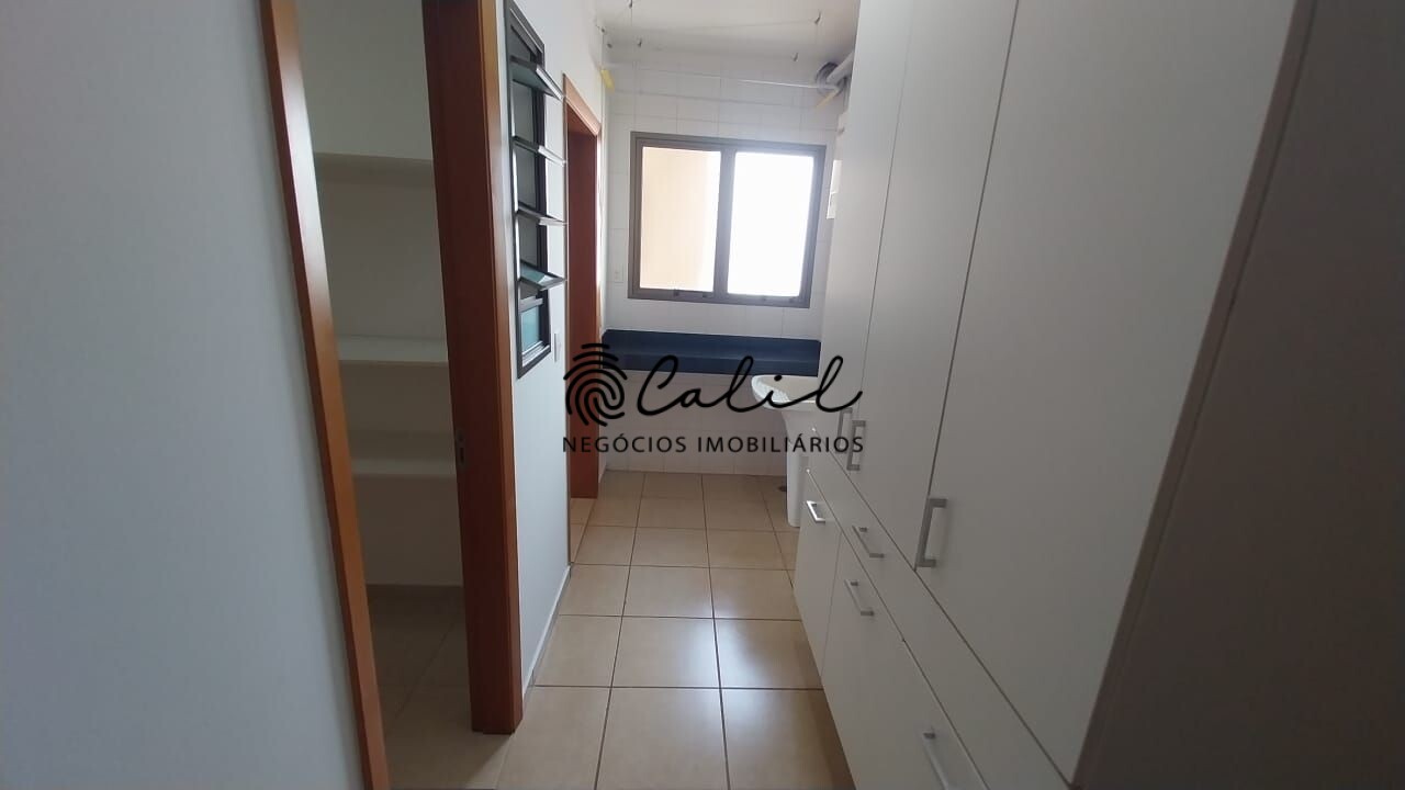 Apartamento para alugar com 3 quartos, 137m² - Foto 16