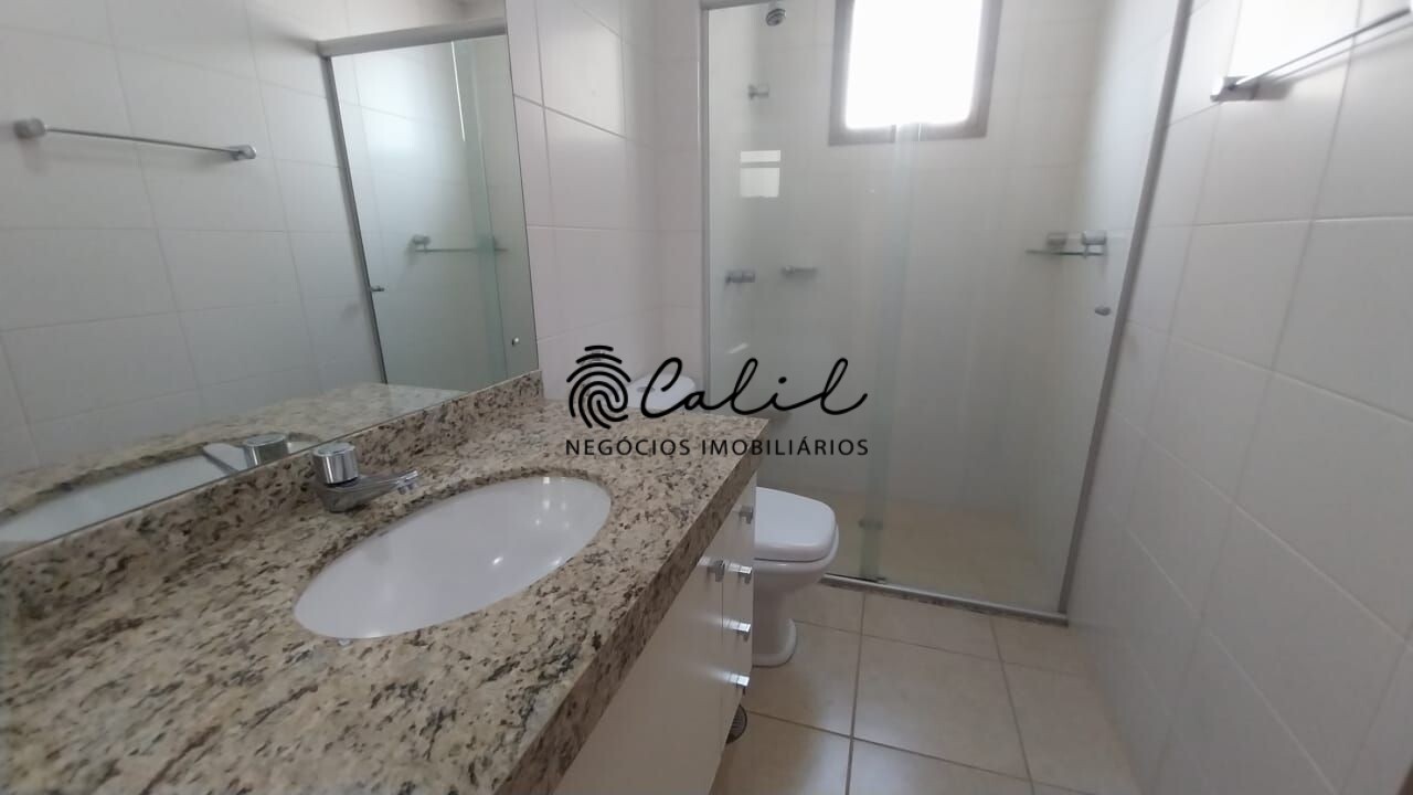 Apartamento para alugar com 3 quartos, 137m² - Foto 14