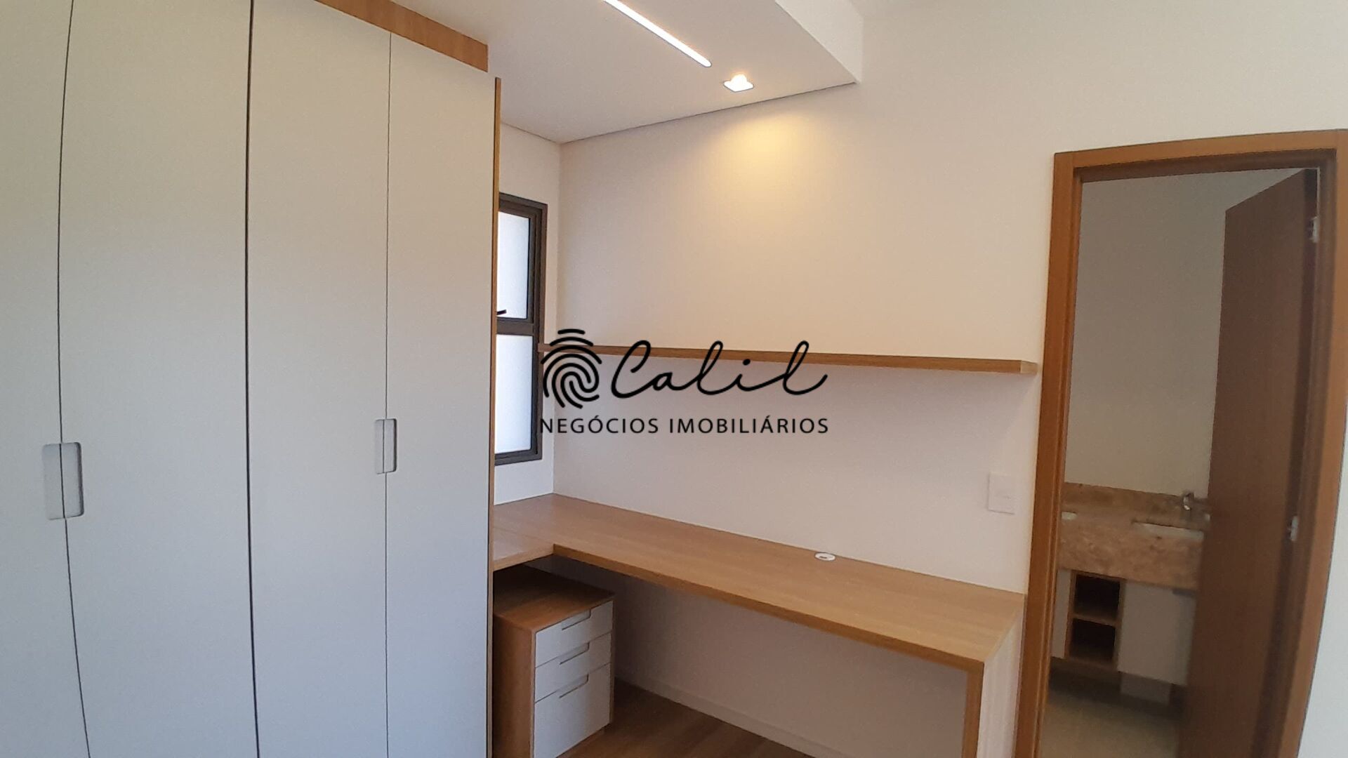 Apartamento à venda com 2 quartos, 110m² - Foto 12