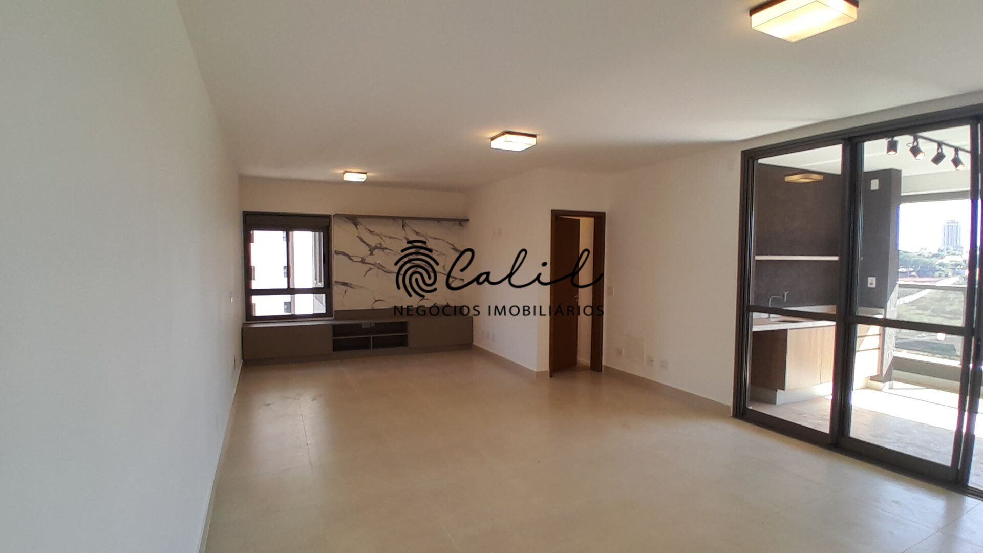 Apartamento à venda com 2 quartos, 110m² - Foto 6