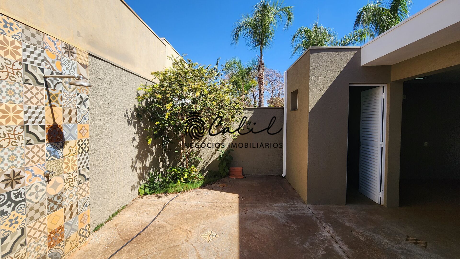 Casa de Condomínio para alugar com 3 quartos, 182m² - Foto 37