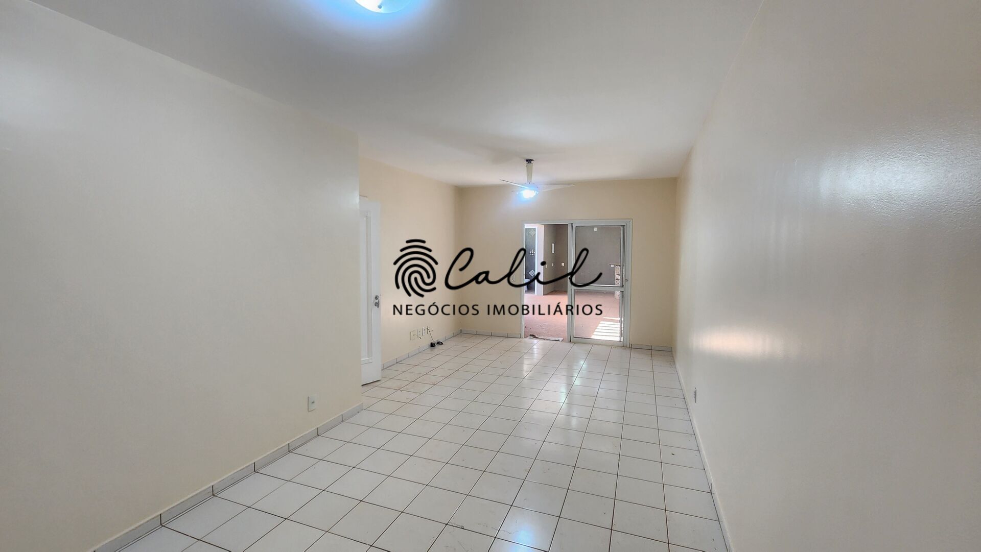 Casa de Condomínio para alugar com 3 quartos, 182m² - Foto 5