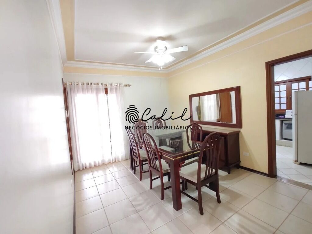 Casa à venda com 4 quartos, 360m² - Foto 4