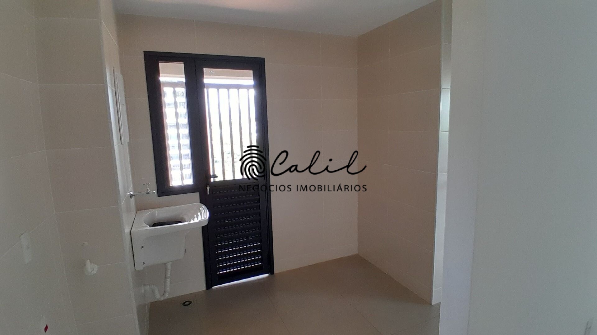 Apartamento à venda com 3 quartos, 126m² - Foto 13