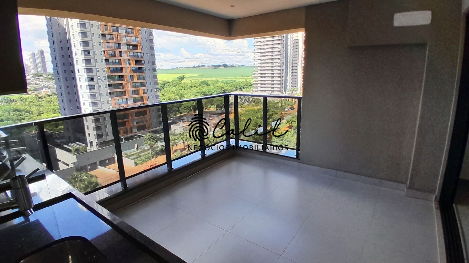 Apartamento à venda com 3 quartos, 126m² - Foto 9