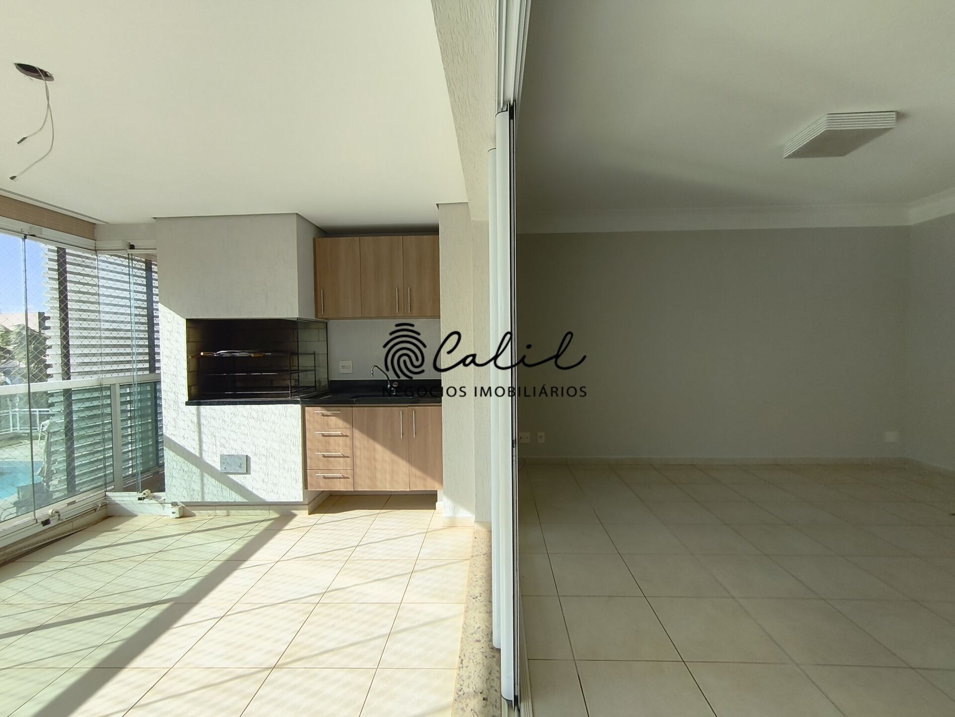 Apartamento para alugar com 3 quartos, 175m² - Foto 4
