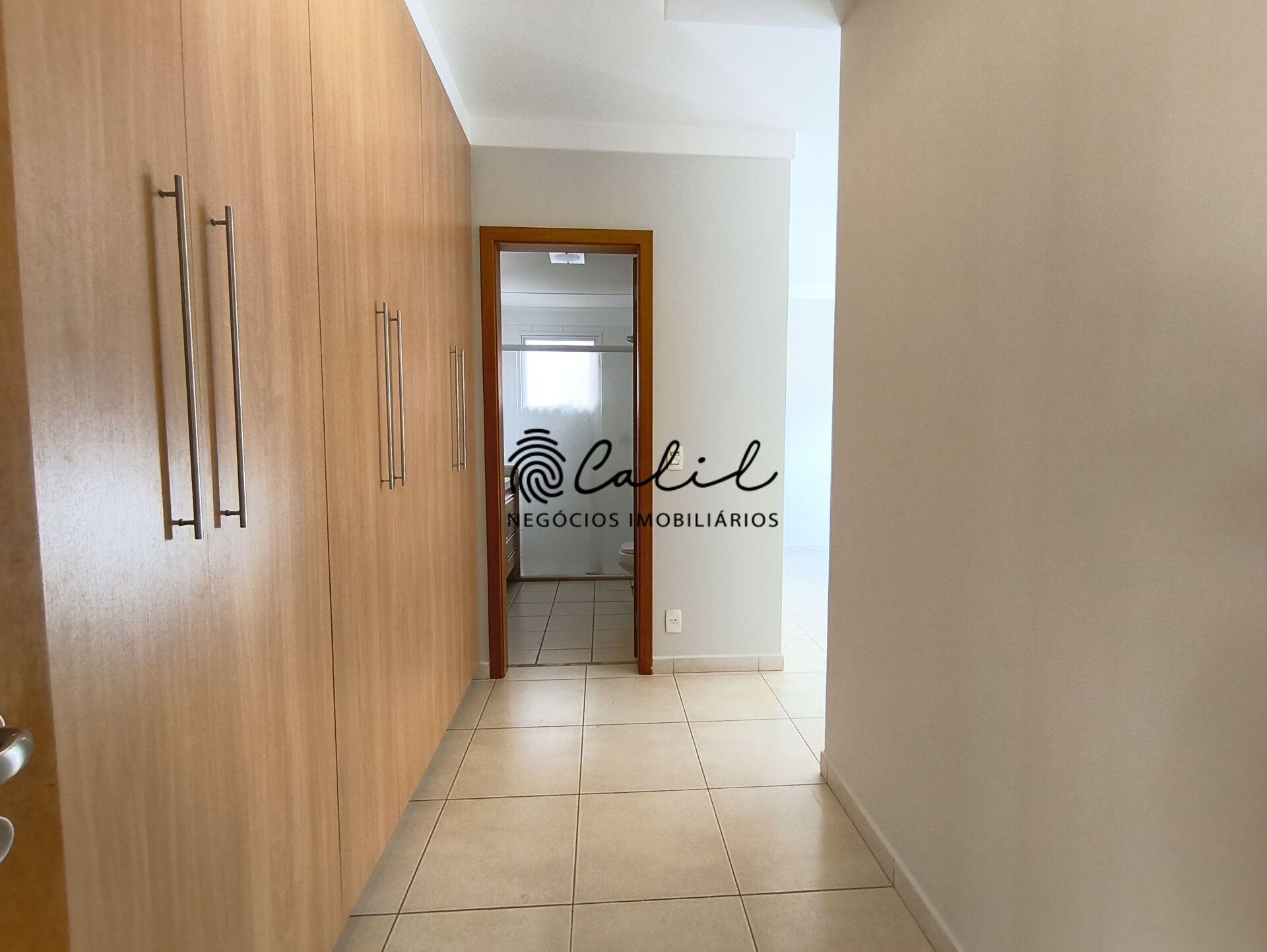 Apartamento para alugar com 3 quartos, 175m² - Foto 16