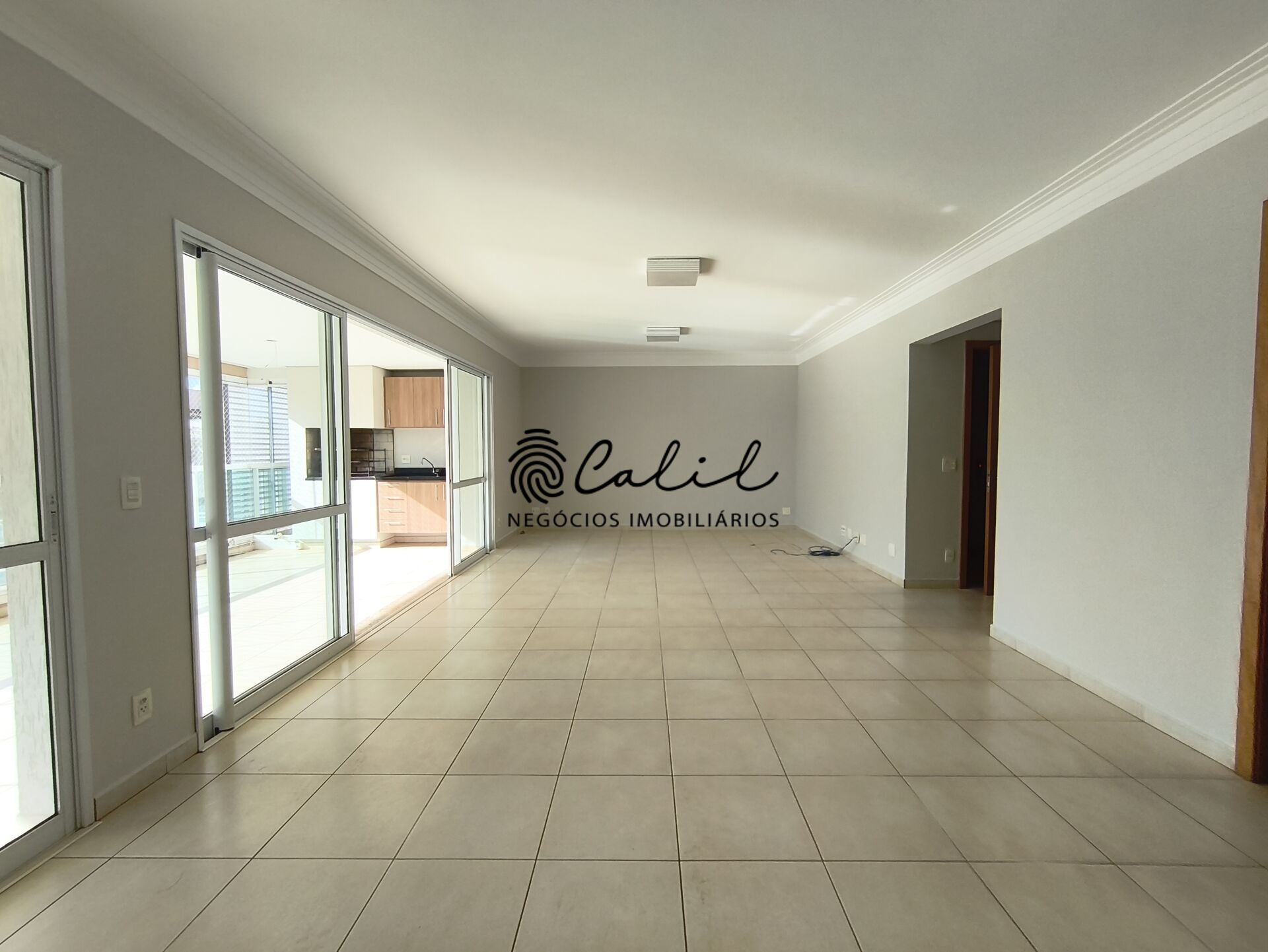 Apartamento para alugar com 3 quartos, 175m² - Foto 5