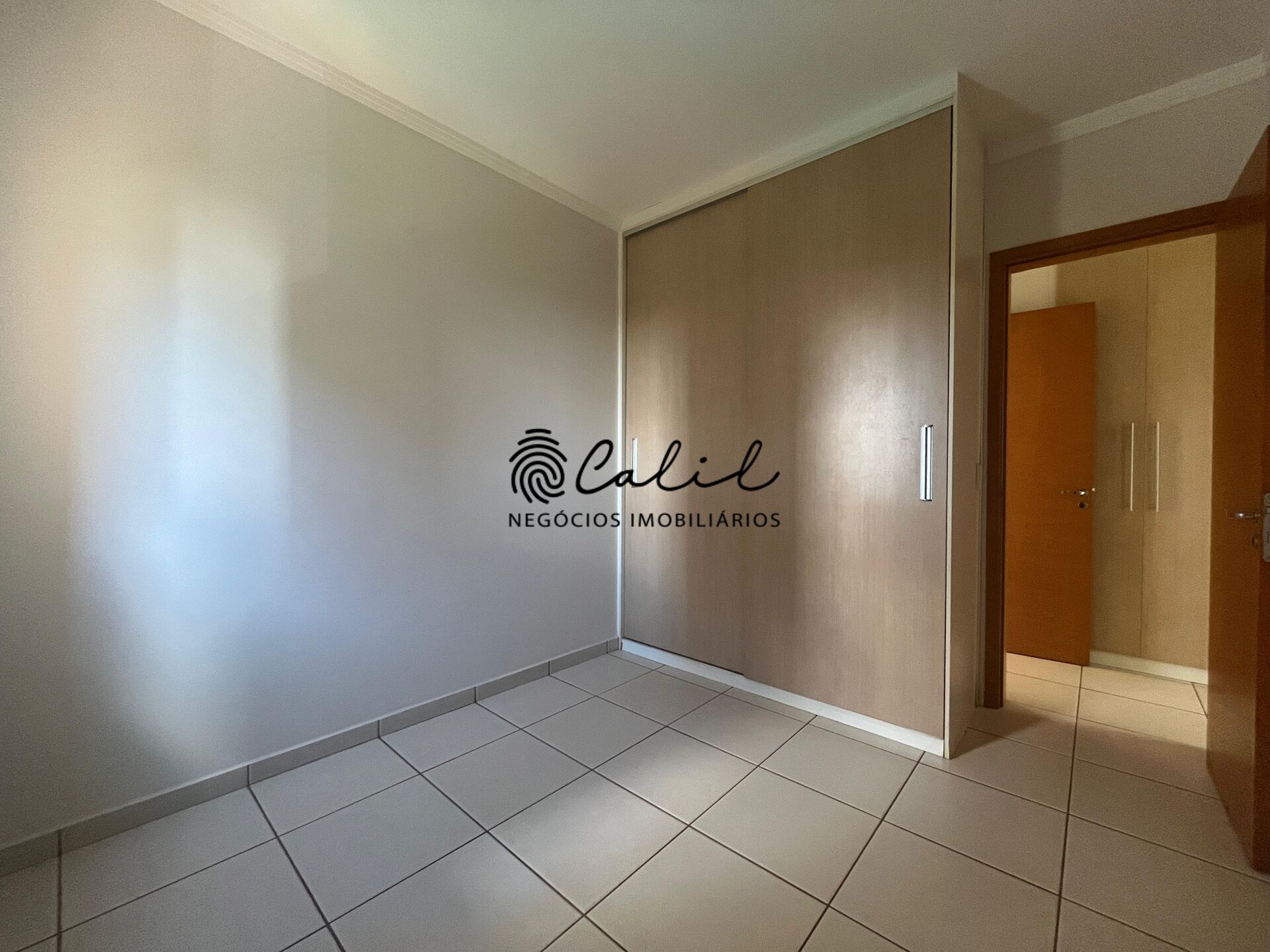 Apartamento à venda com 3 quartos, 103m² - Foto 10