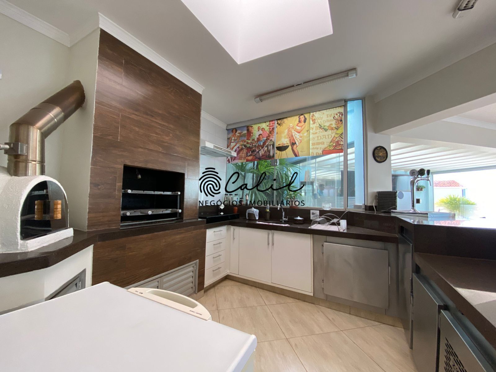 Casa à venda com 4 quartos, 354m² - Foto 20