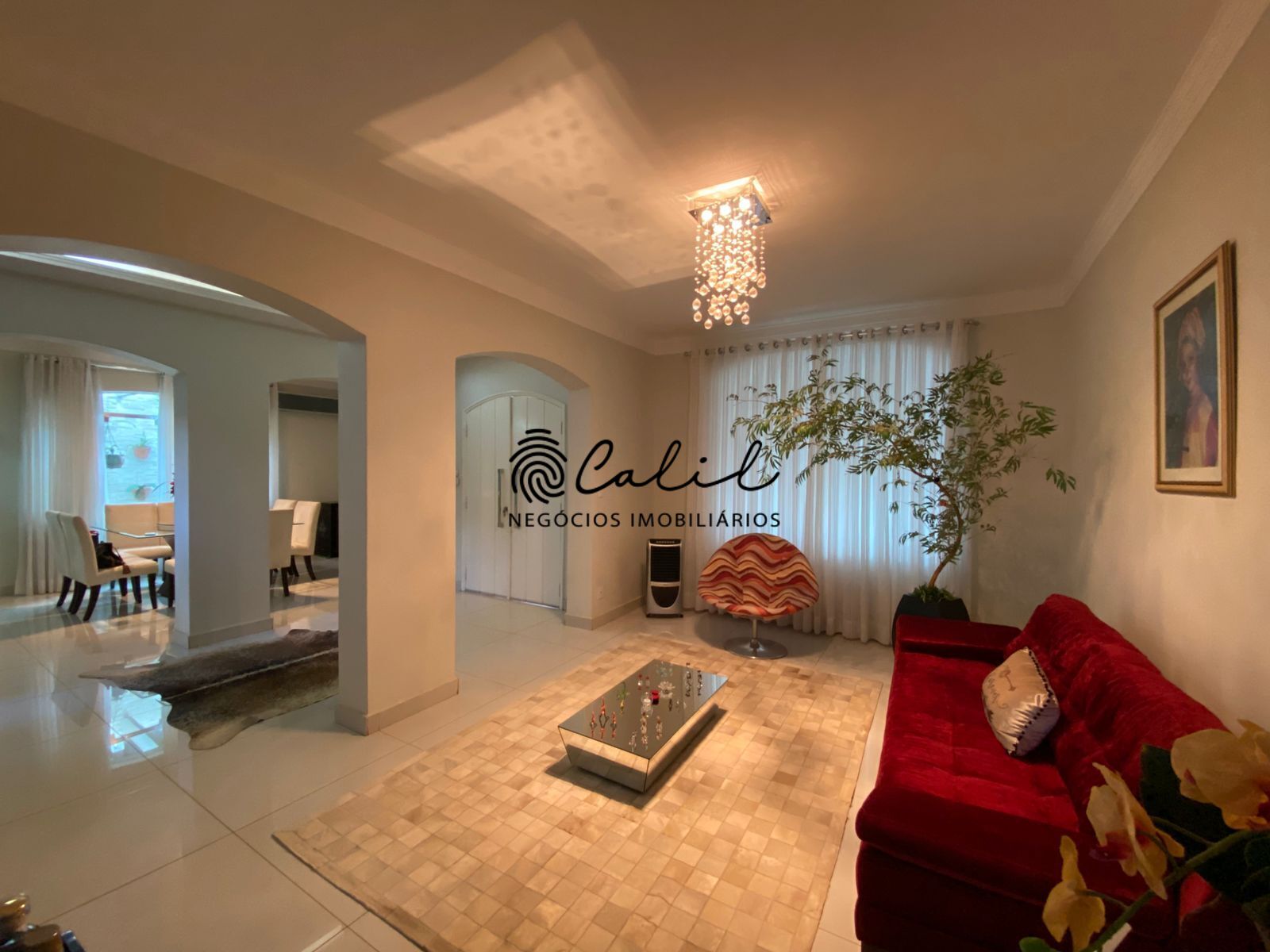 Casa à venda com 4 quartos, 354m² - Foto 6