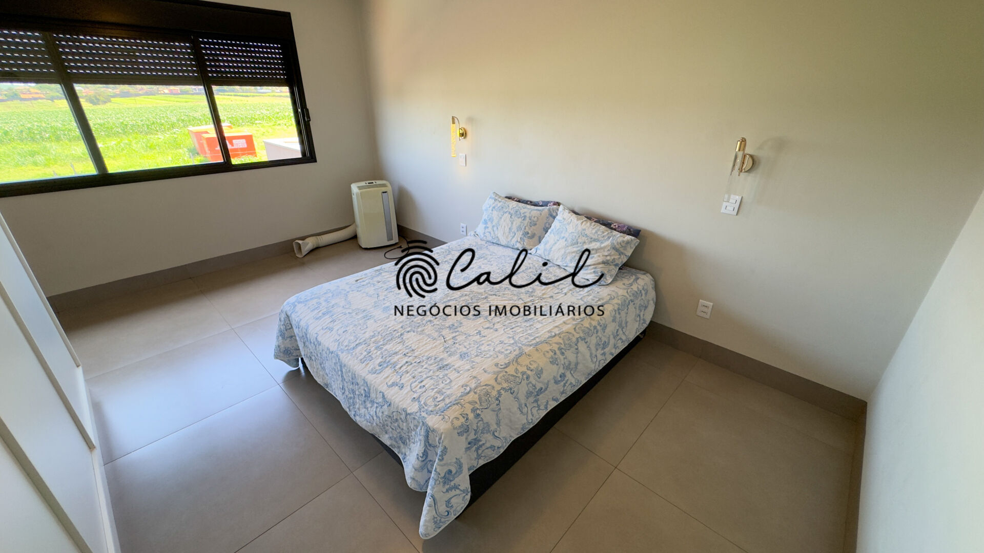 Casa de Condomínio à venda com 4 quartos, 226m² - Foto 17