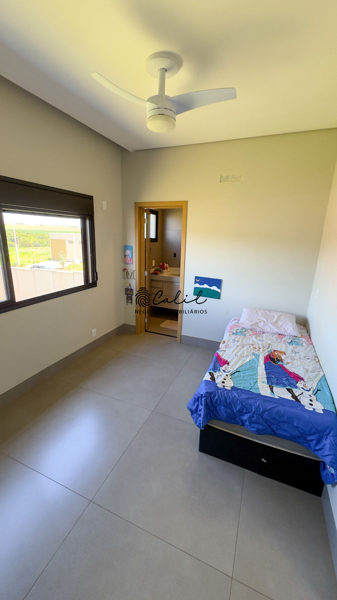 Casa de Condomínio à venda com 4 quartos, 226m² - Foto 19