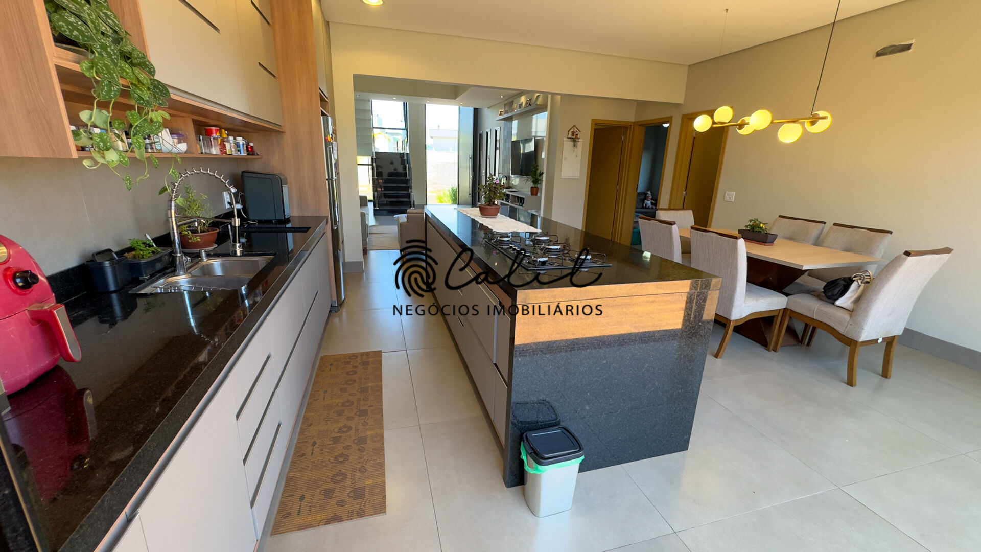 Casa de Condomínio à venda com 4 quartos, 226m² - Foto 10
