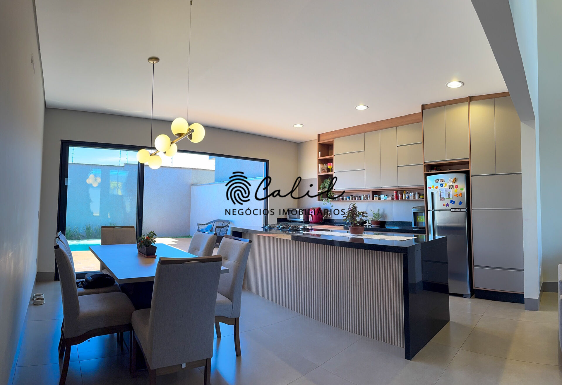 Casa de Condomínio à venda com 4 quartos, 226m² - Foto 7