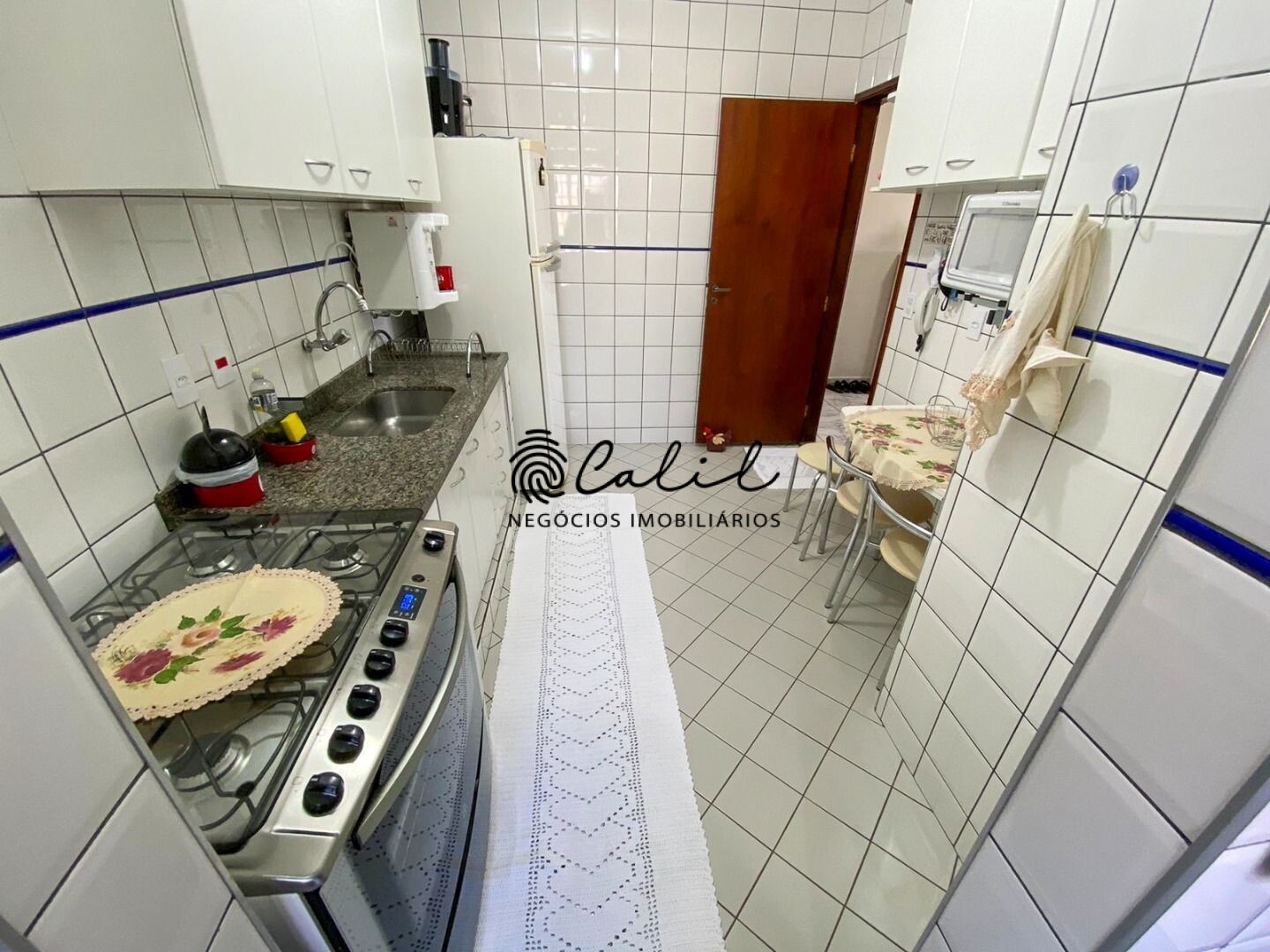 Apartamento à venda com 3 quartos, 83m² - Foto 6