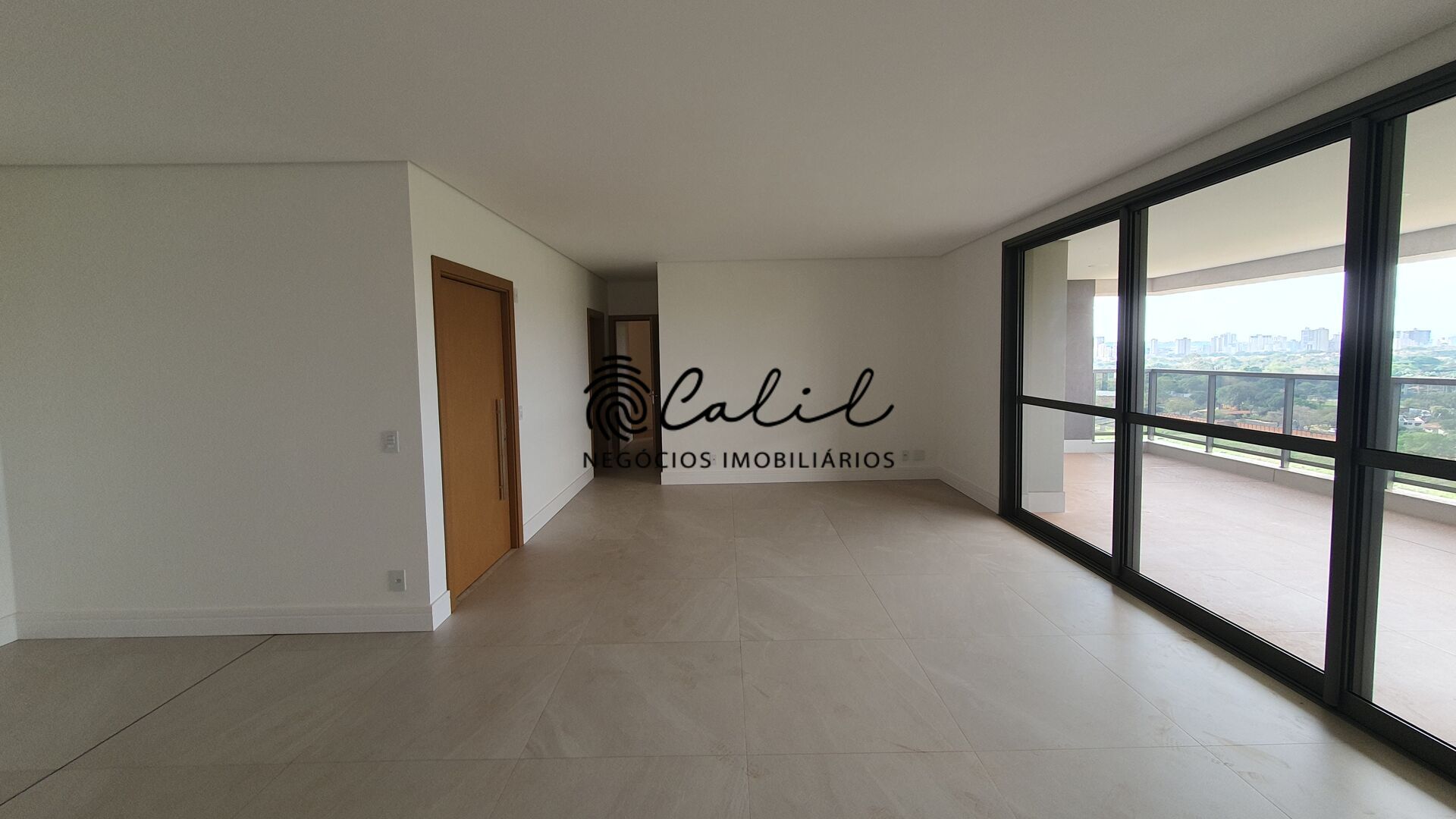 Apartamento, 4 quartos, 227 m² - Foto 1